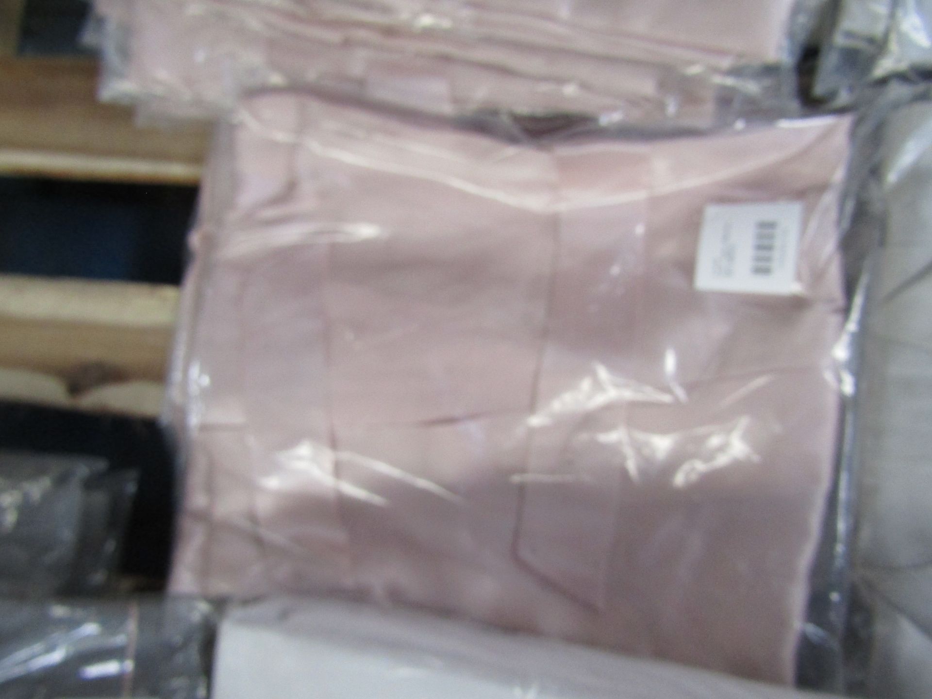 Soak & Sleep Blush Pink Pure Silk Small Robe RRP 70 Wrap yourself in irresistable luxury and relax