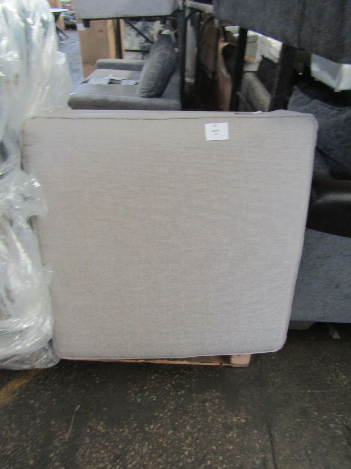 Theo Chaise Footstool Lisbon Grey All Over Leb03 Oak Effect - Foam RRP 480 About the Product(s)