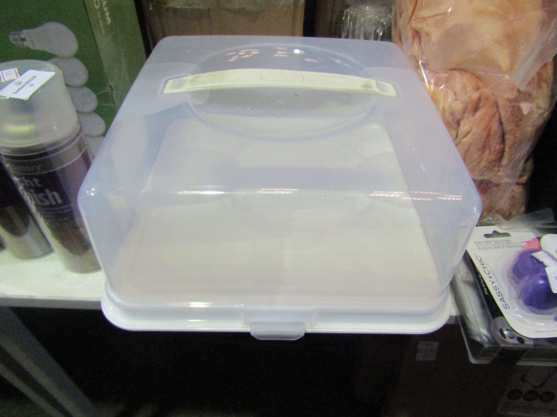 Whitefurze Cake Box, Suitable For Cakes Up To 30cm - No Visible Damage.