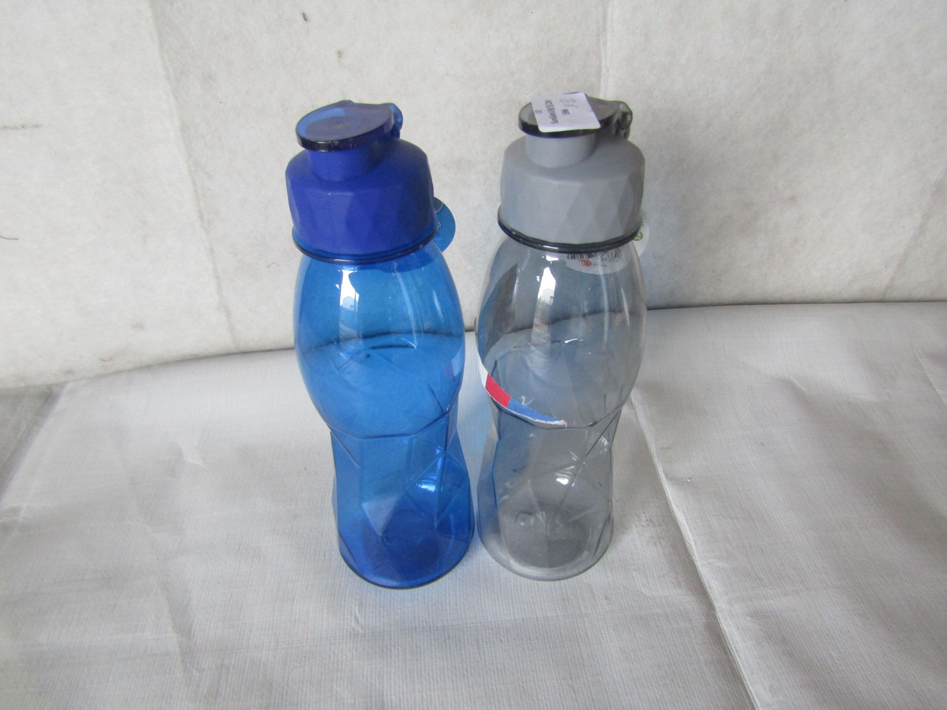 2x Home Connection 750ml Diamond Sports Bottle, Grey/Blue - Unused With Tags.