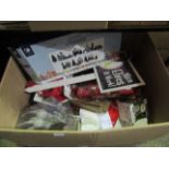 Box Of Approx 15-20 Christmas Decoration Gear - All Unchecked.