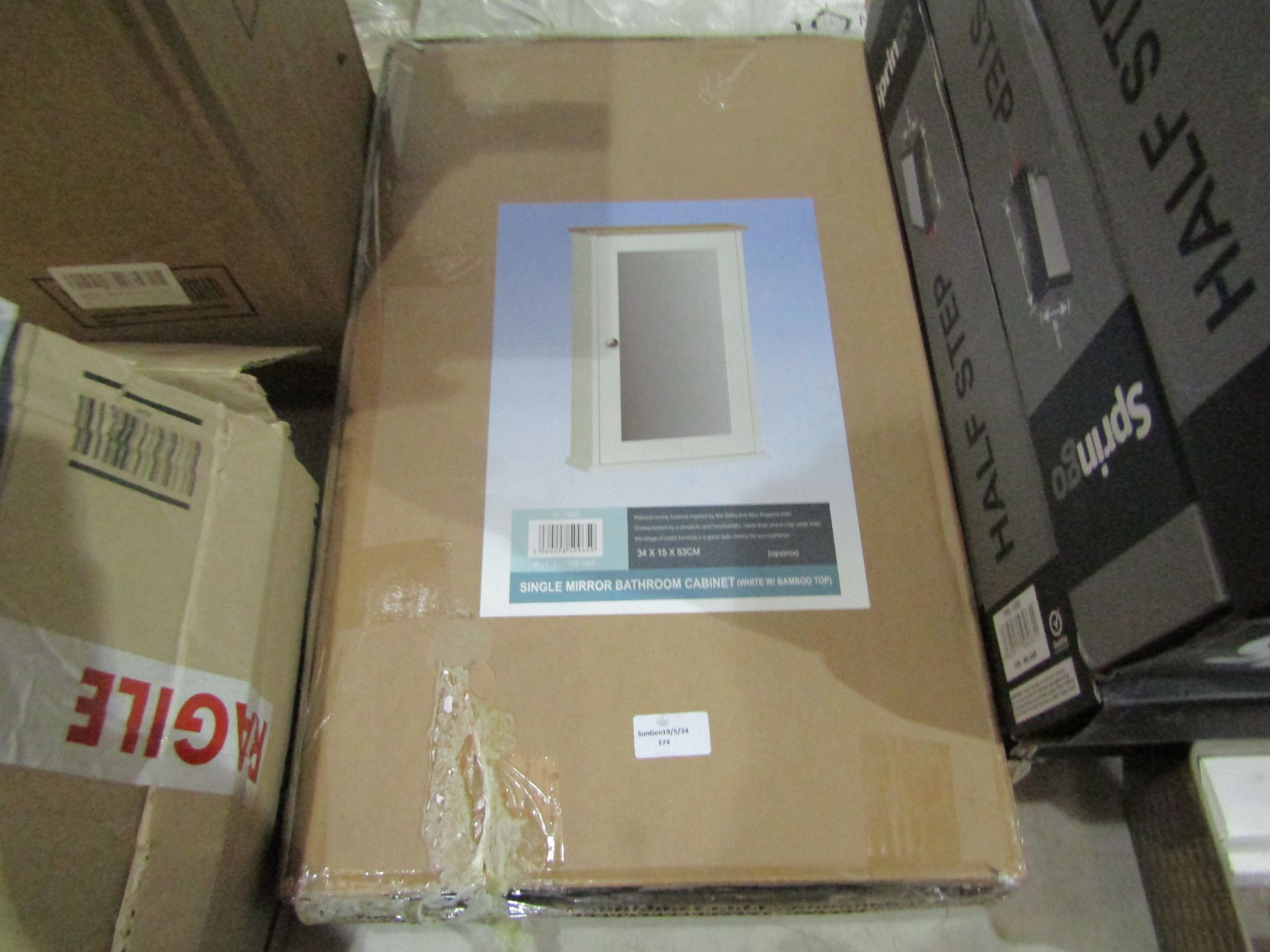 Single Mirror Bathroom Cabinet White With Bamboo Top, Size: 34x15x53cm - Unchecked & Boxed.