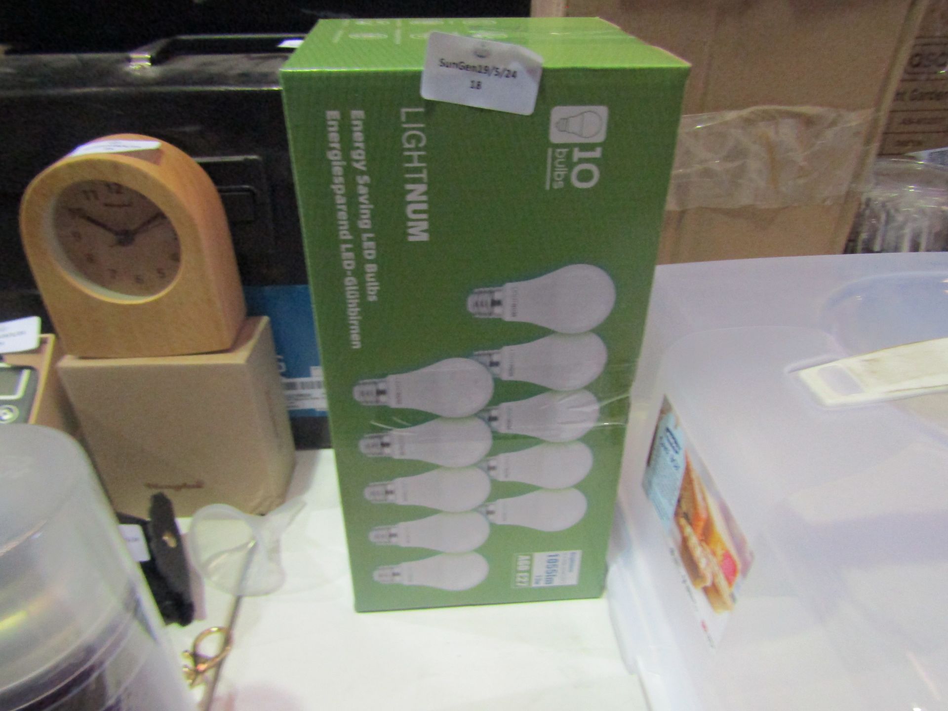 LIGHTNUM - A60 E27 1055 Lumen LED Light Bulbs - Pack of 10 - New & Boxed.