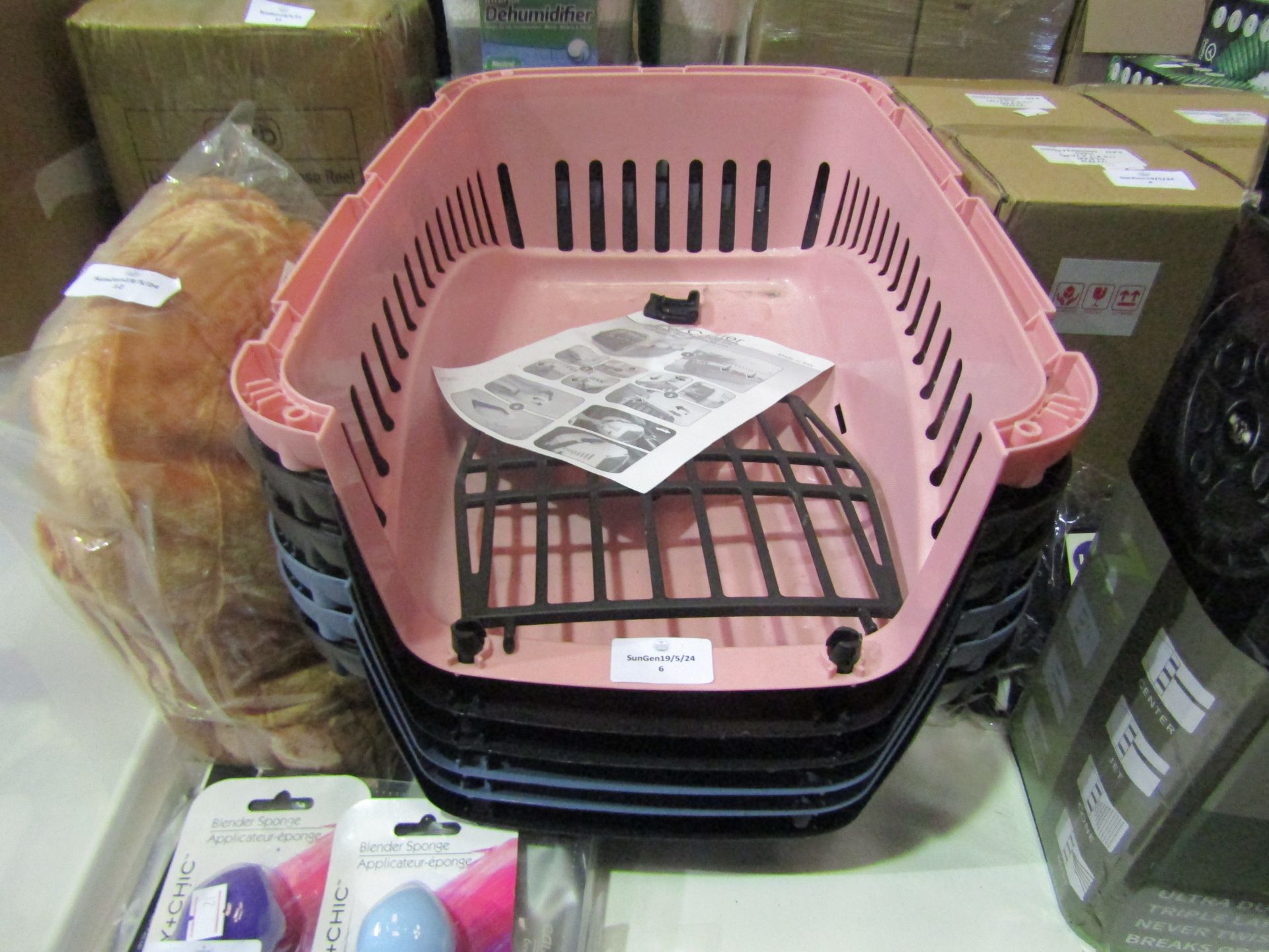 3x Plastic Pet Carriers - Unchecked For All Parts & Unboxed.