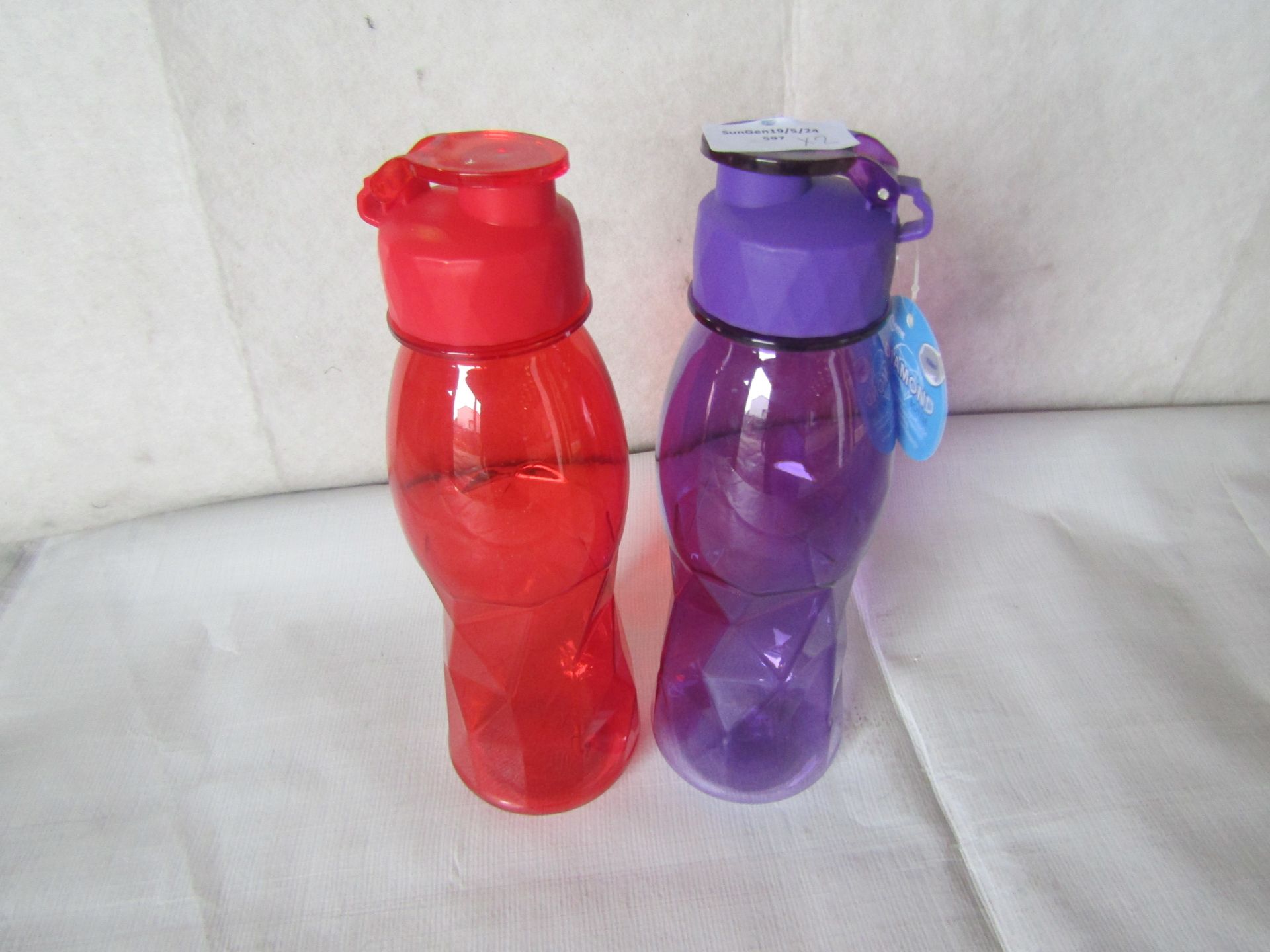 2x Home Connection 750ml Diamond Sports Bottle, Purple/Red - Unused With Tags.