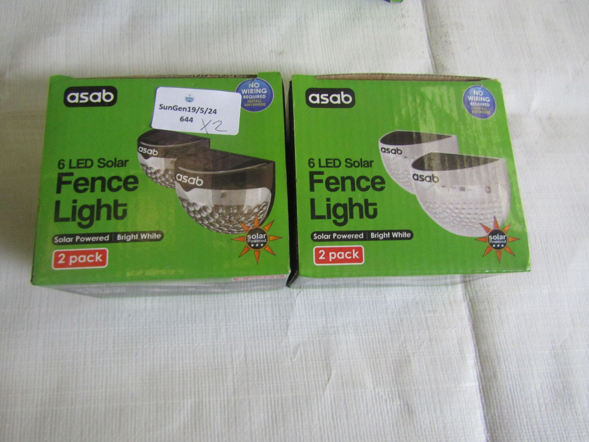 2x Asab 2 Pack 6 LED Solar Fence Lights Bright White, One White & One Black - Both Unchecked &