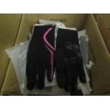 5x Sports gloves with smart phone fore finger, new Black & Pink, size XL