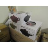 Box Of 2 Scoop Juicers, Colours May Vary, Unchecked & Boxed.