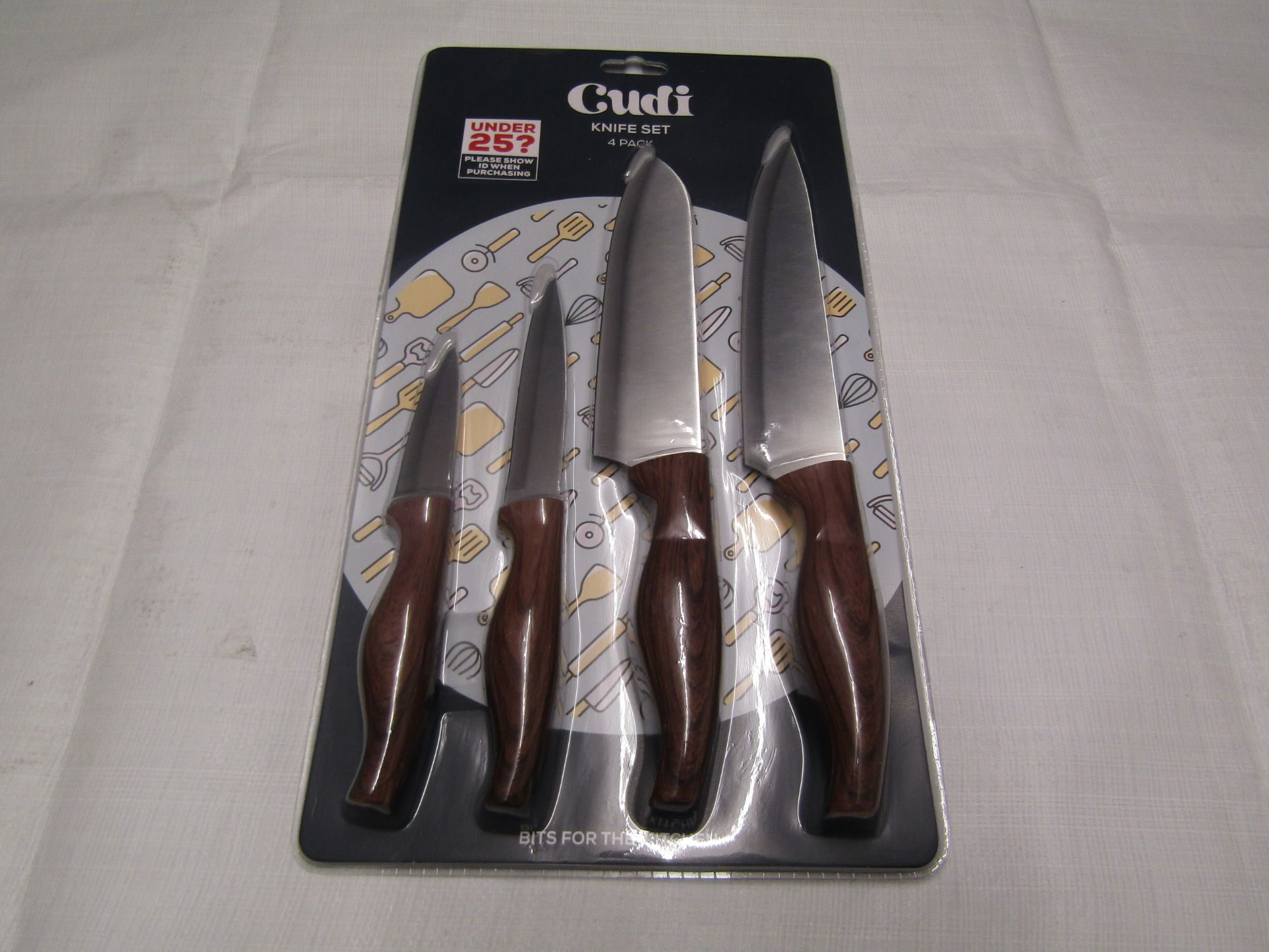 Cudi 4 Pack Knife Set - New & Packaged.