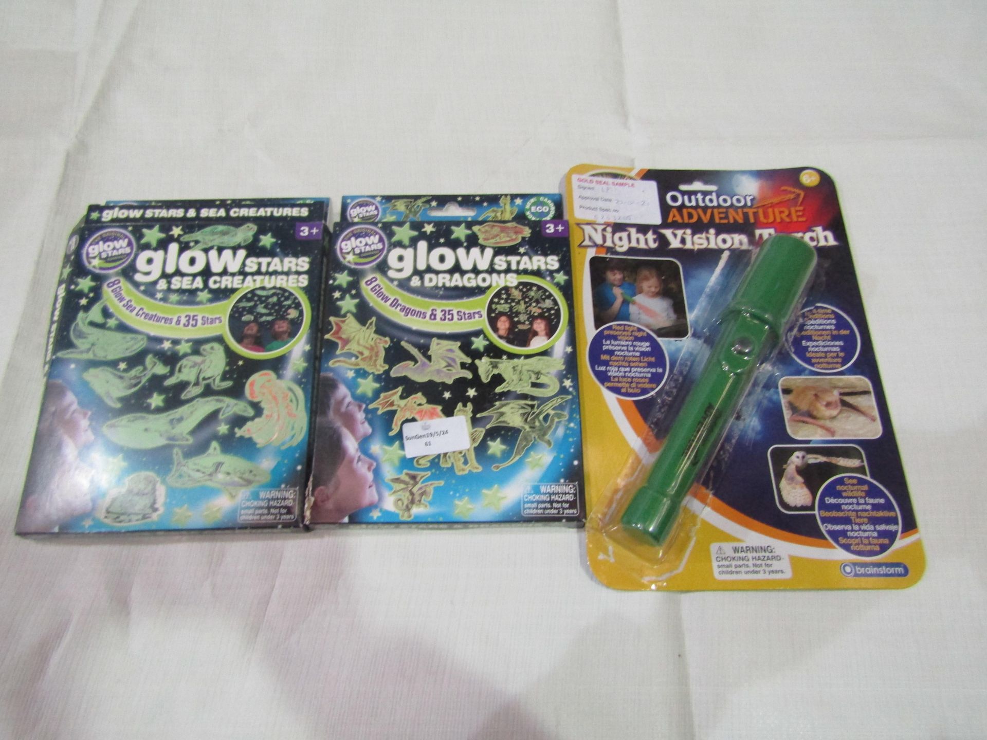 3x Items Being - 1x Glow Stars & Dragons - 1x Glow Stars & Sea Creatures - 1x Brainstorm Outdoor