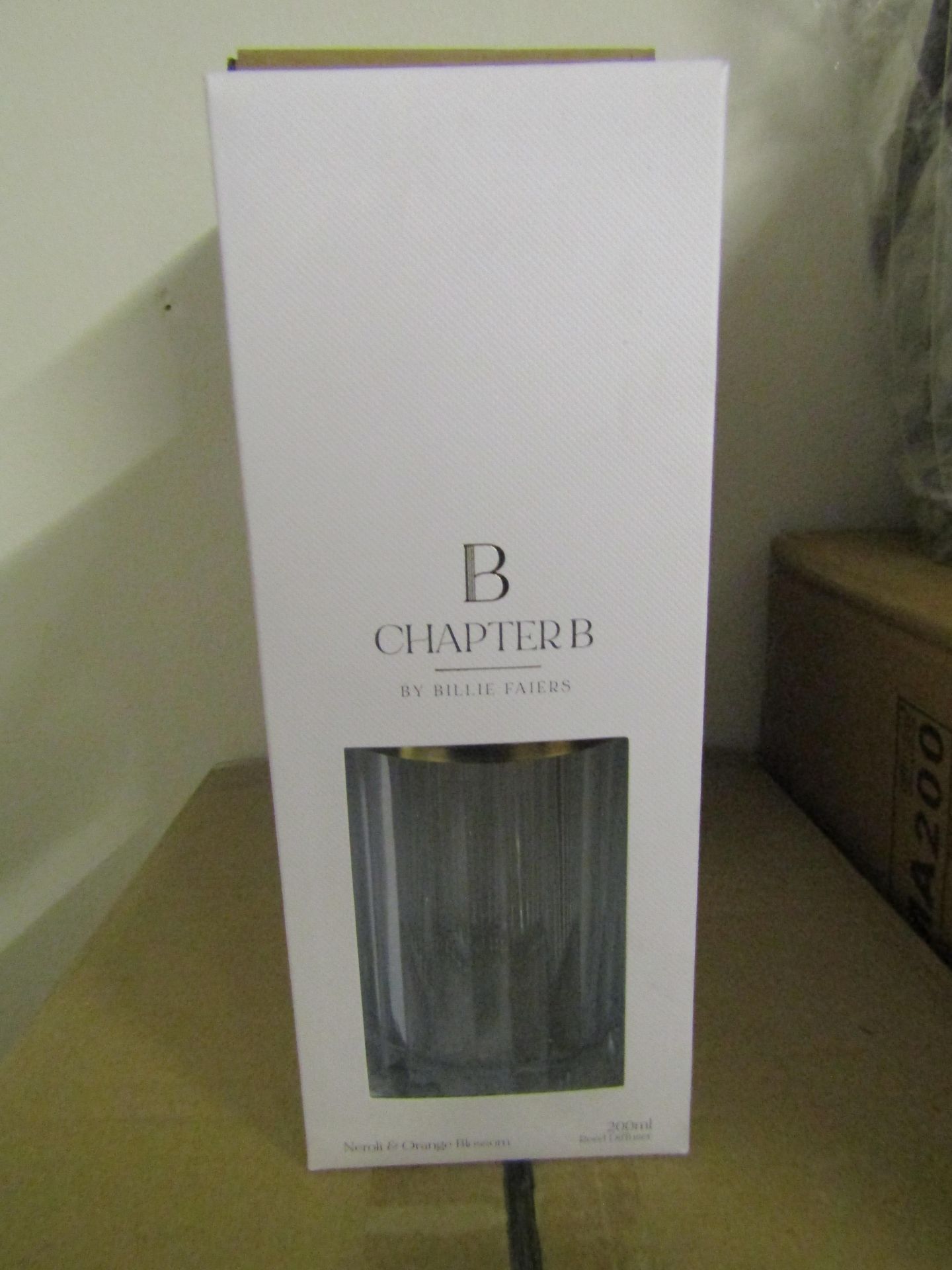 2x Chapter B Ribbed Diffuser With Decorative Lid - Good Condition & Boxed.