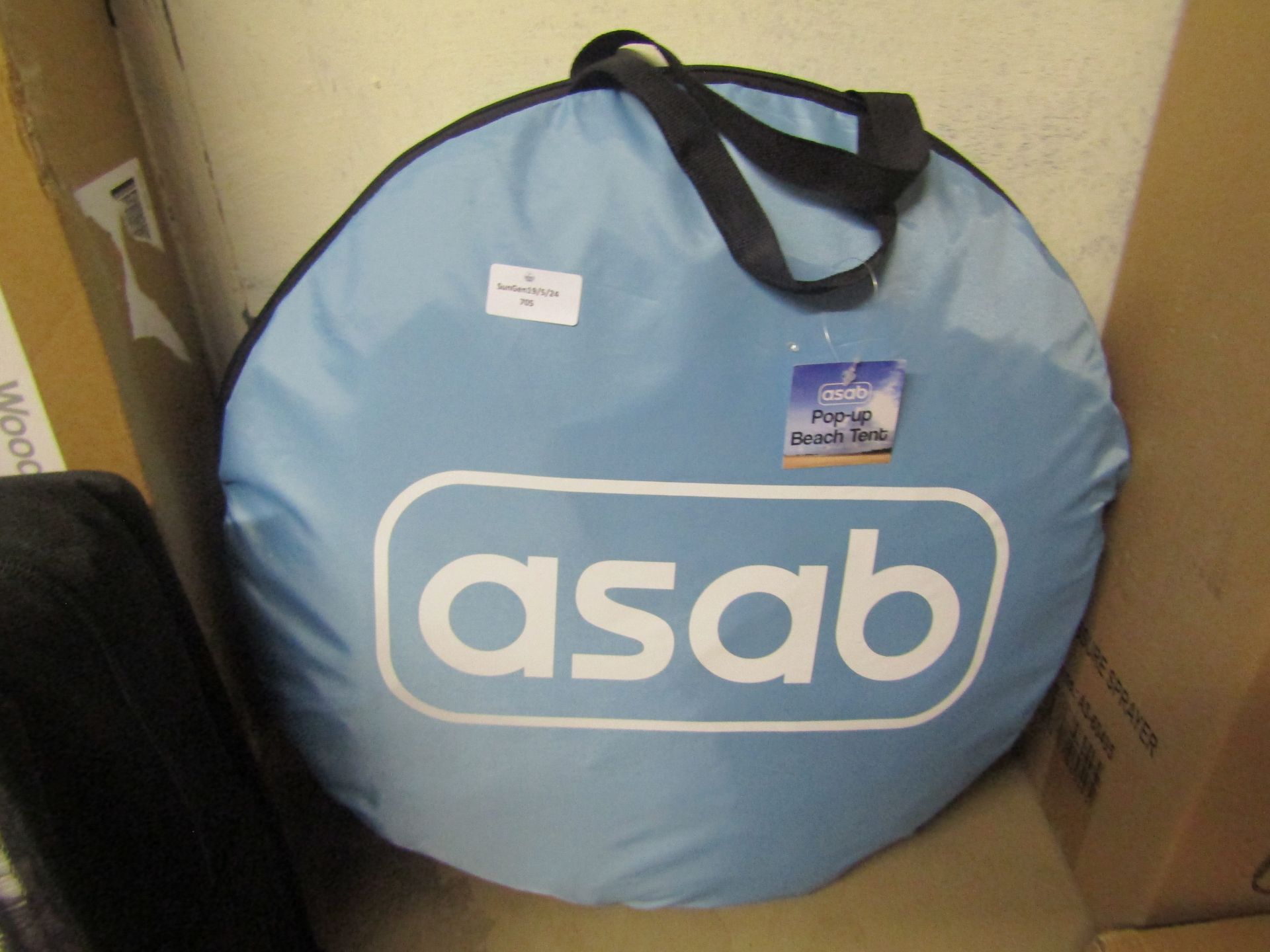 Asab Pop-Up Beach Tent - Unchecked & Packaged.