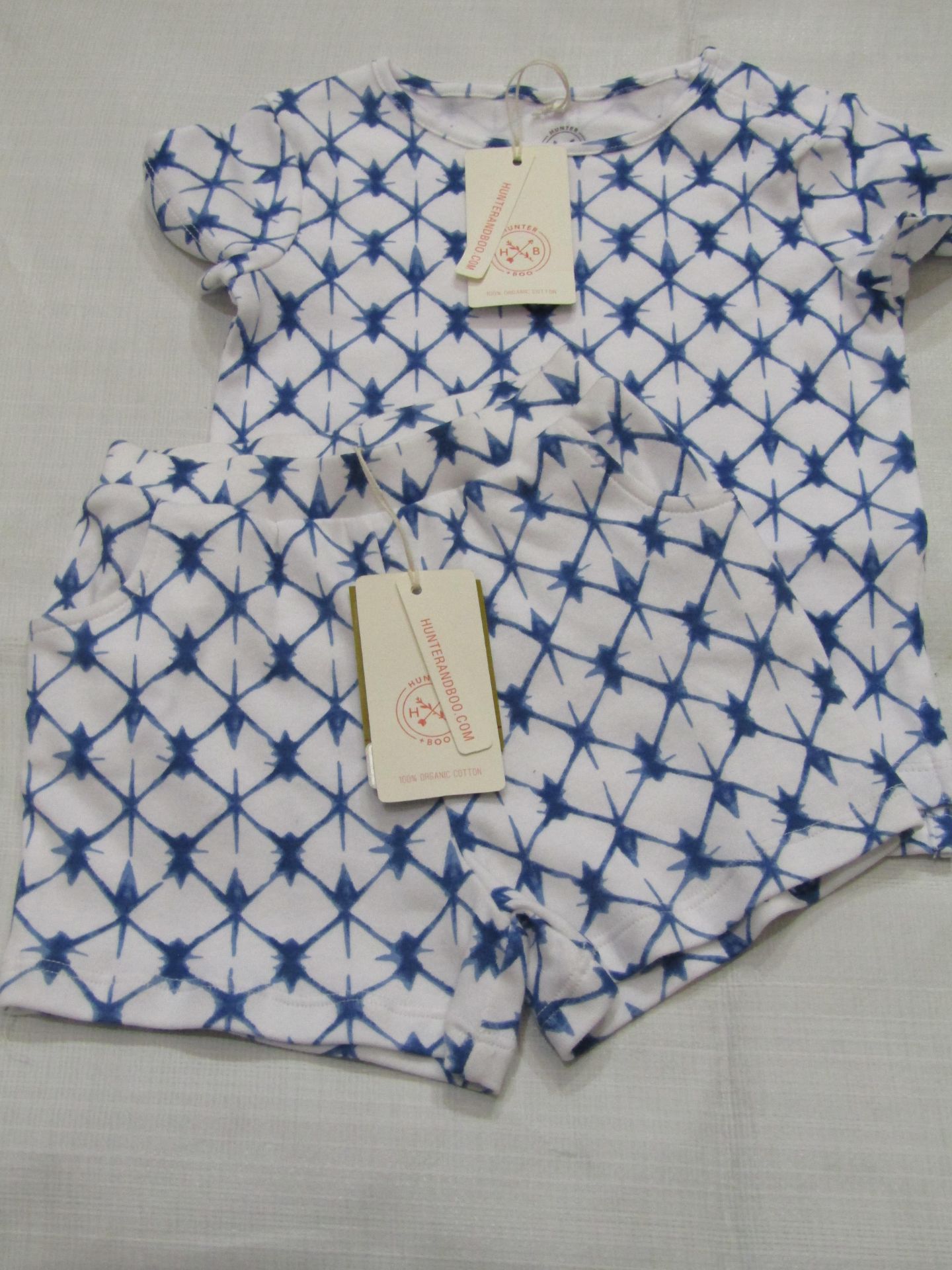 Hunter & Boo Shibori Blue T/Shirt & Shorts Aged 4-5 yrs New & Packaged RRP £13 Each