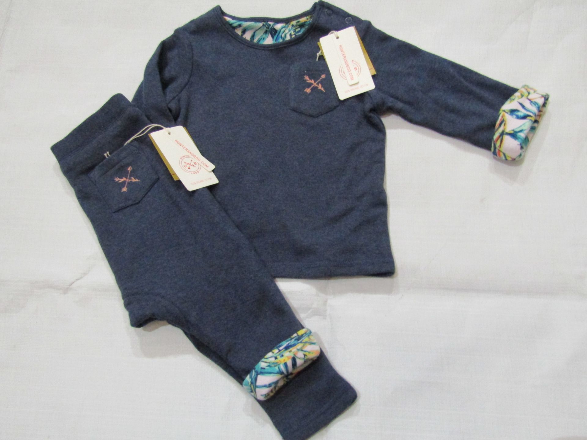 Hunter & Boo Reversible Sweater & Leggings Palawan/Navy Aged 12-24 Months New & Packaged RRP Sweater