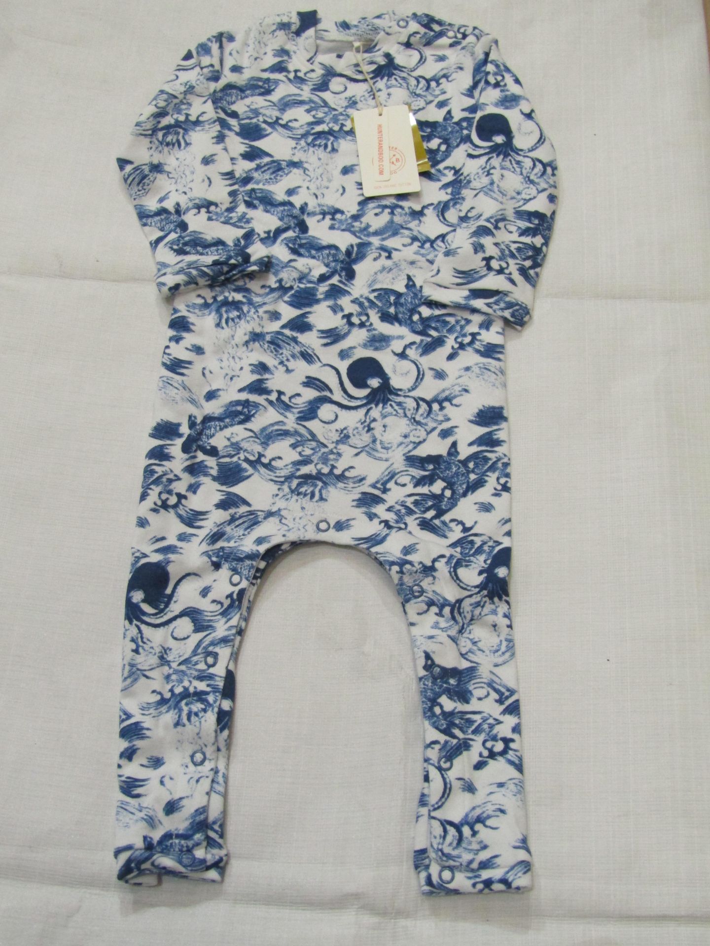 Hunter & Boo Kayio Print Sleepsuit Aged 12-24 Months New & Packaged RRP £25