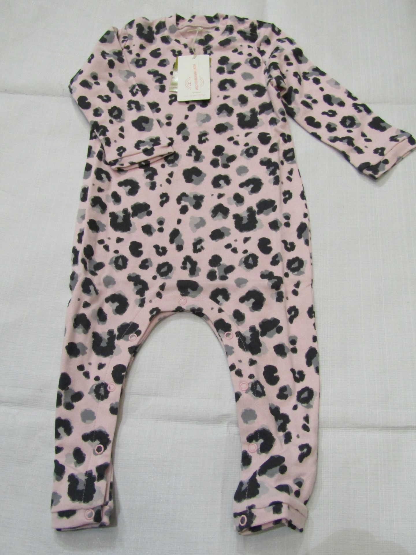 Hunter & Boo Yala Pink Sleepsuit Aged 12-24 Months New & Packaged RRP £24