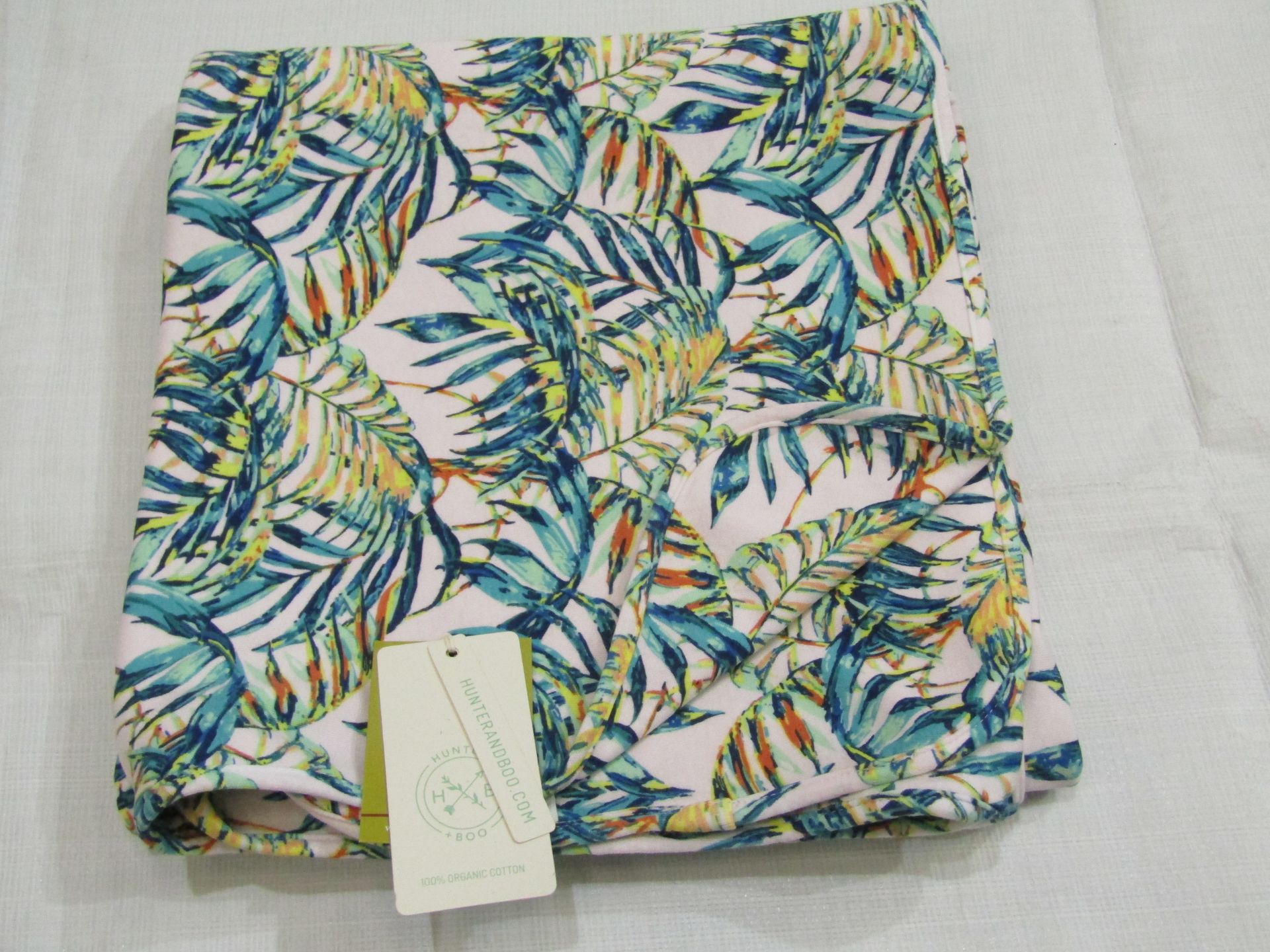 Hunter & Boo Palawan Print Blanket 100% Organic Cotton Approx Size 120 X 90 CM New & Packaged RRP £