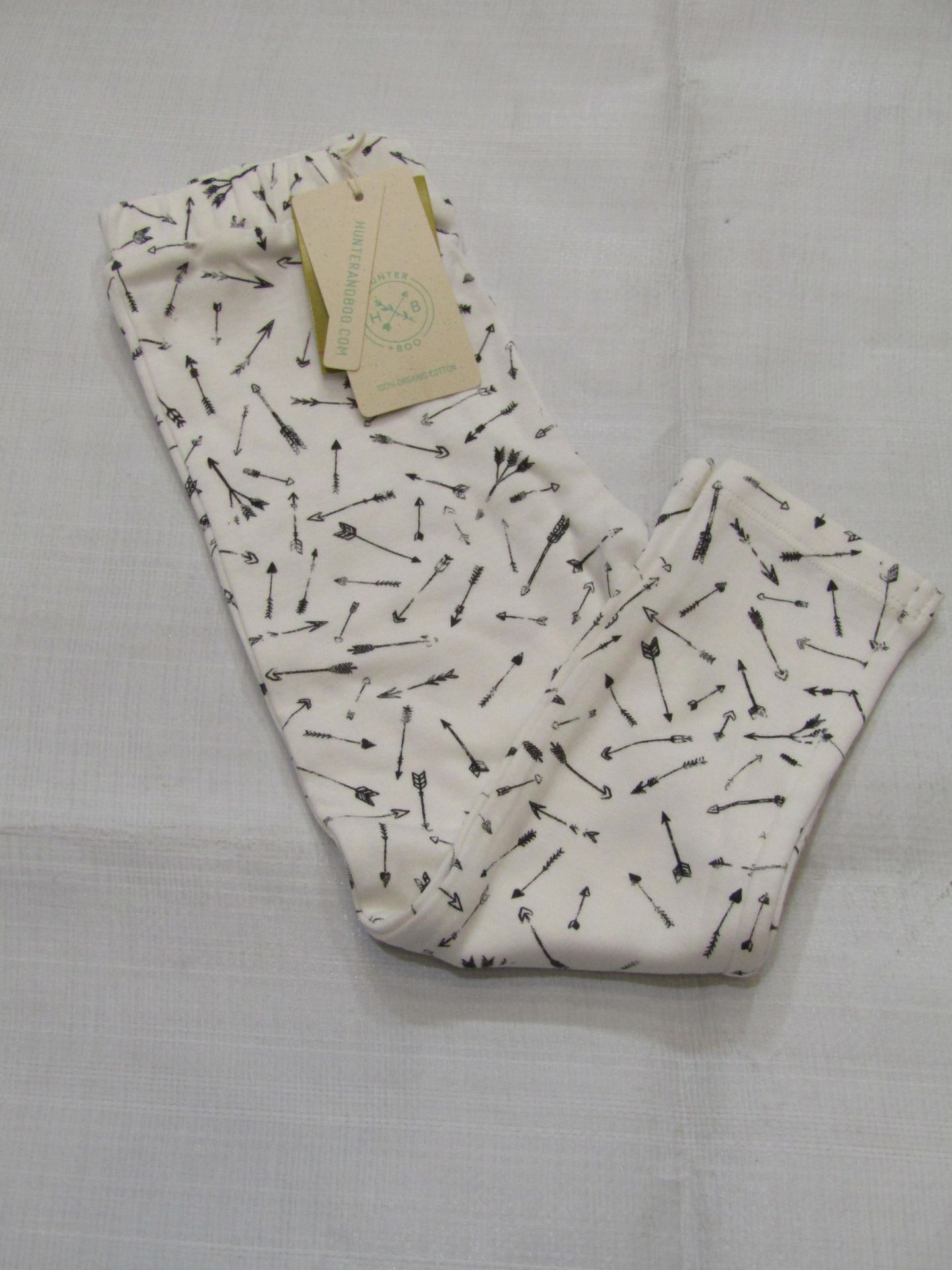 2 X Hunter & Boo Arrow Print Leggings Aged 2-3 yrs New & Packaged RRP £13 Each - Image 2 of 2