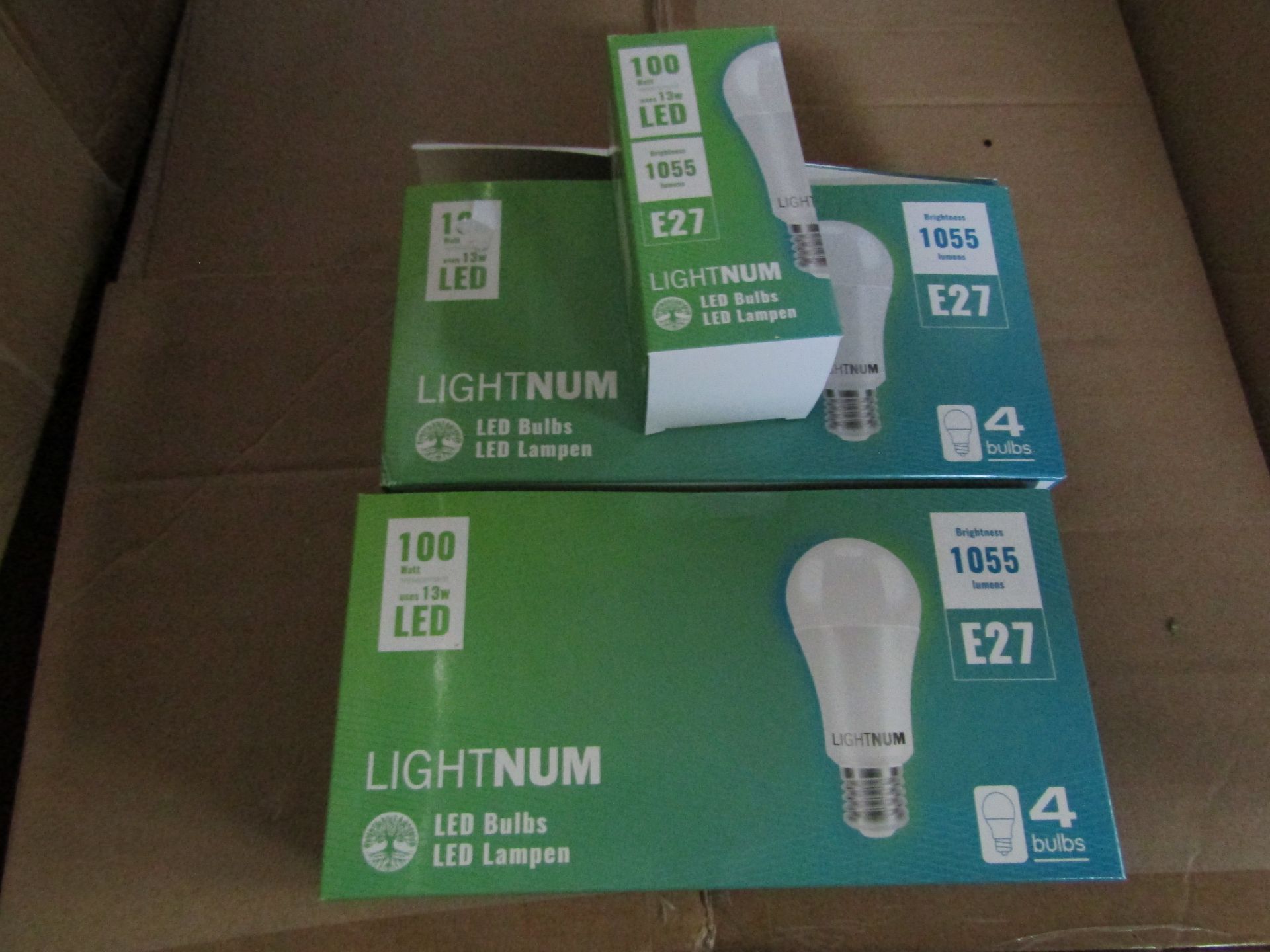 5X LIGHTNUM - E27 1055 Lumen LED Light Bulbs - Pack of 4 - New & Boxed.