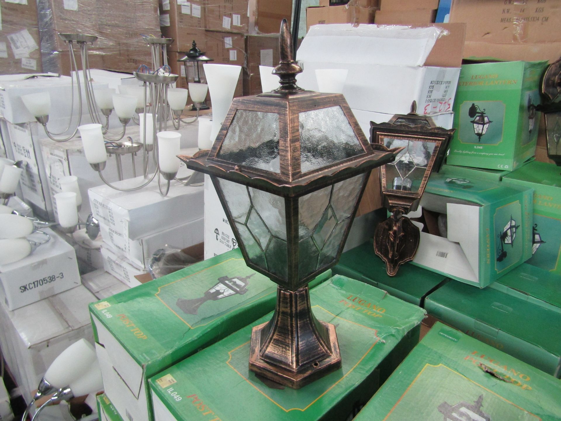 Integrity Lighting Lugano Rustic Post Top Outdoor light. H46cm x W22cm. New & Boxed. (box maybe shop