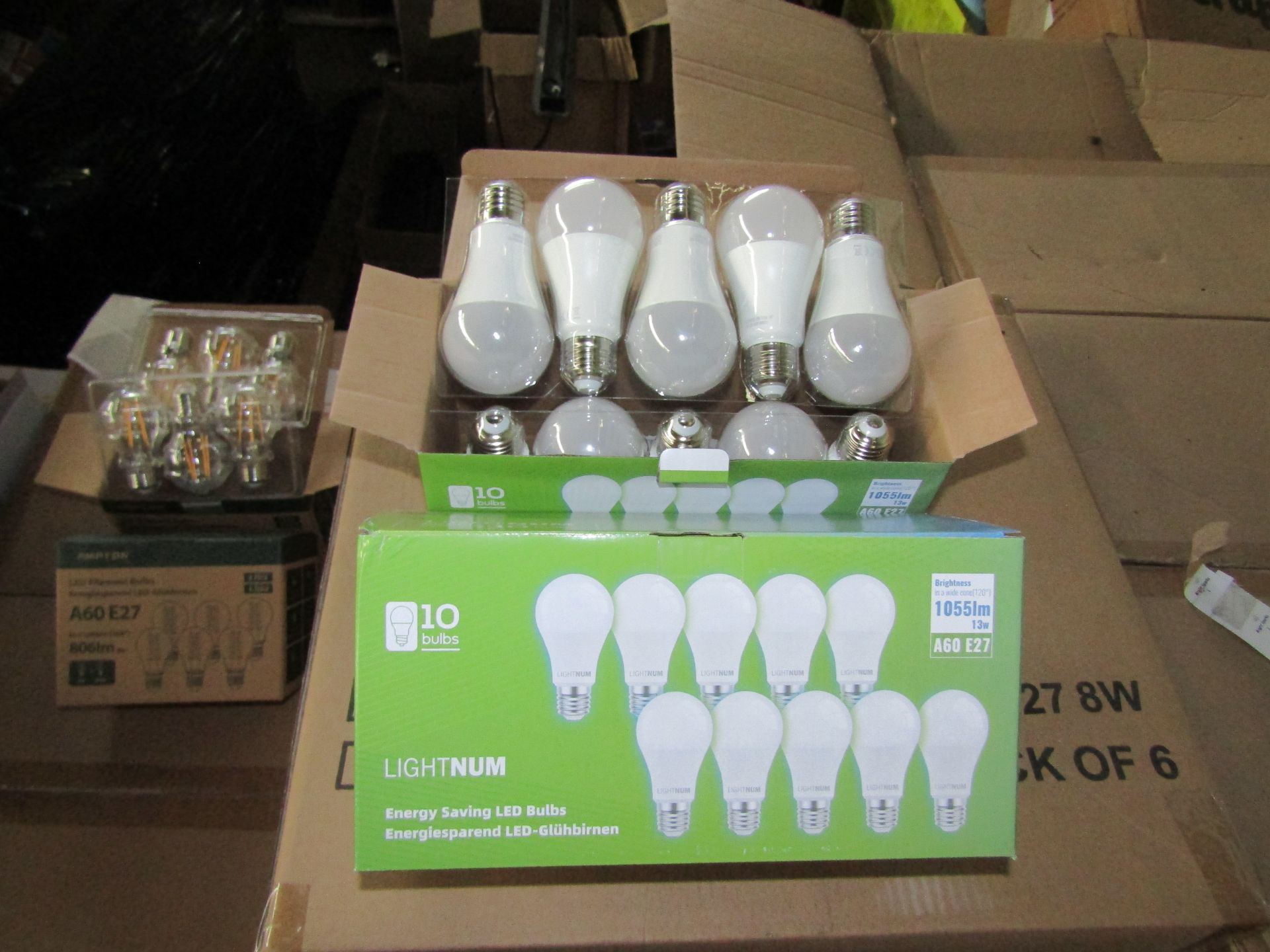 2X LIGHTNUM - A60 E27 1055 Lumen LED Light Bulbs - Pack of 10 - New & Boxed.