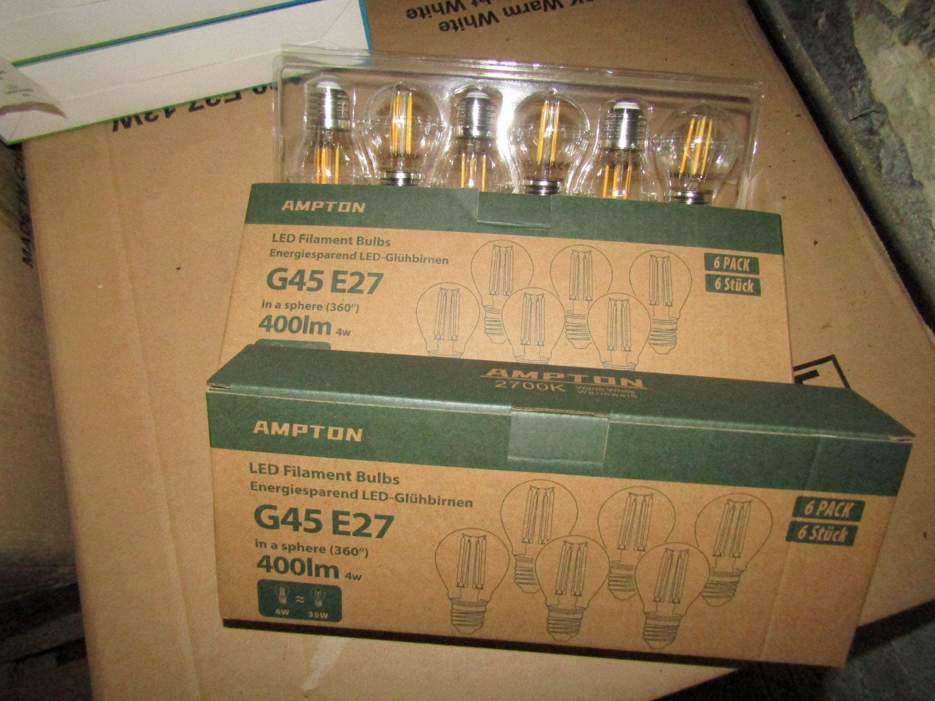 2X LIGHTNUM - E27 1055 Lumen LED Light Bulbs - Pack of 4 - New & Boxed.