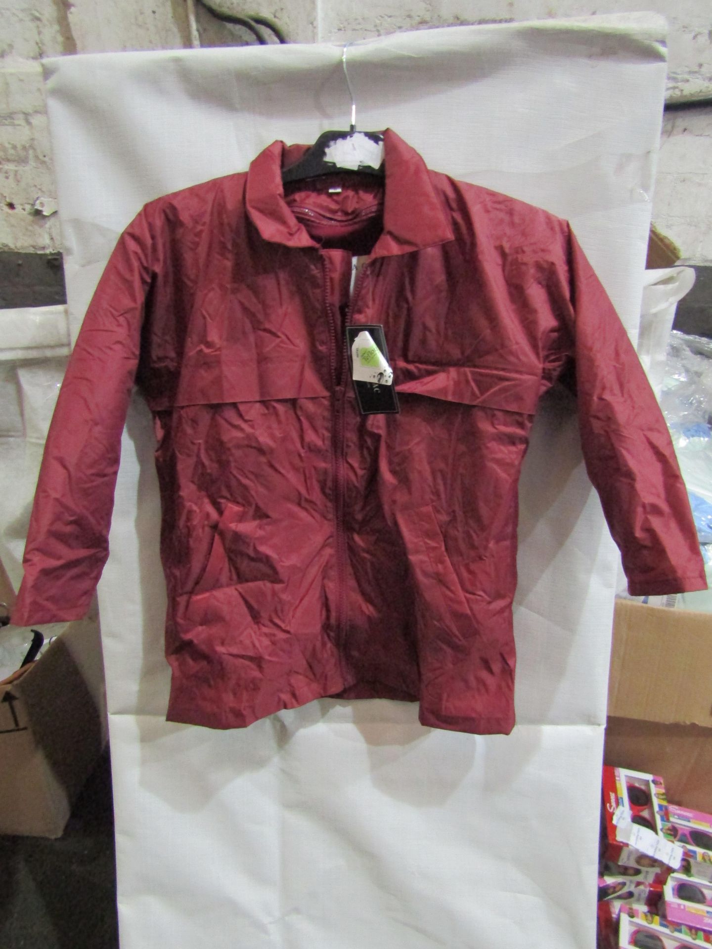 Rainmac Ladies Burgandy Rain Coat With Detachable Lined Fleece, Size: 20 - Unused & Packaged.