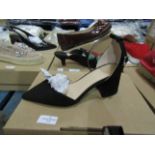 Ladies Black Heel Shoes, Uk 5EX2 Wide, Unworn & Boxed.