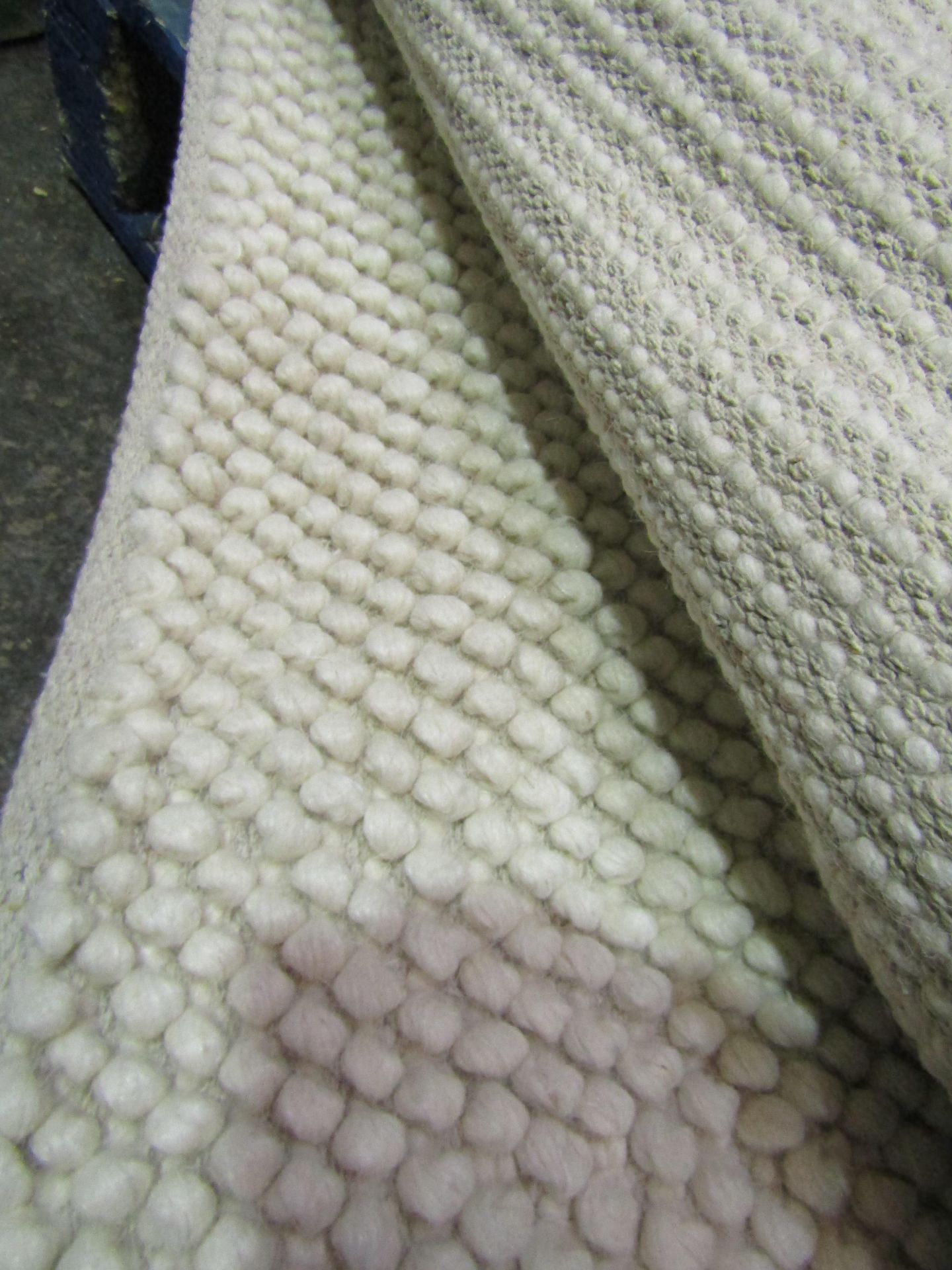 Bobble Wool D040 Rug Pebble Wool Border Ivory Rectangle 240X340cm RRP 329