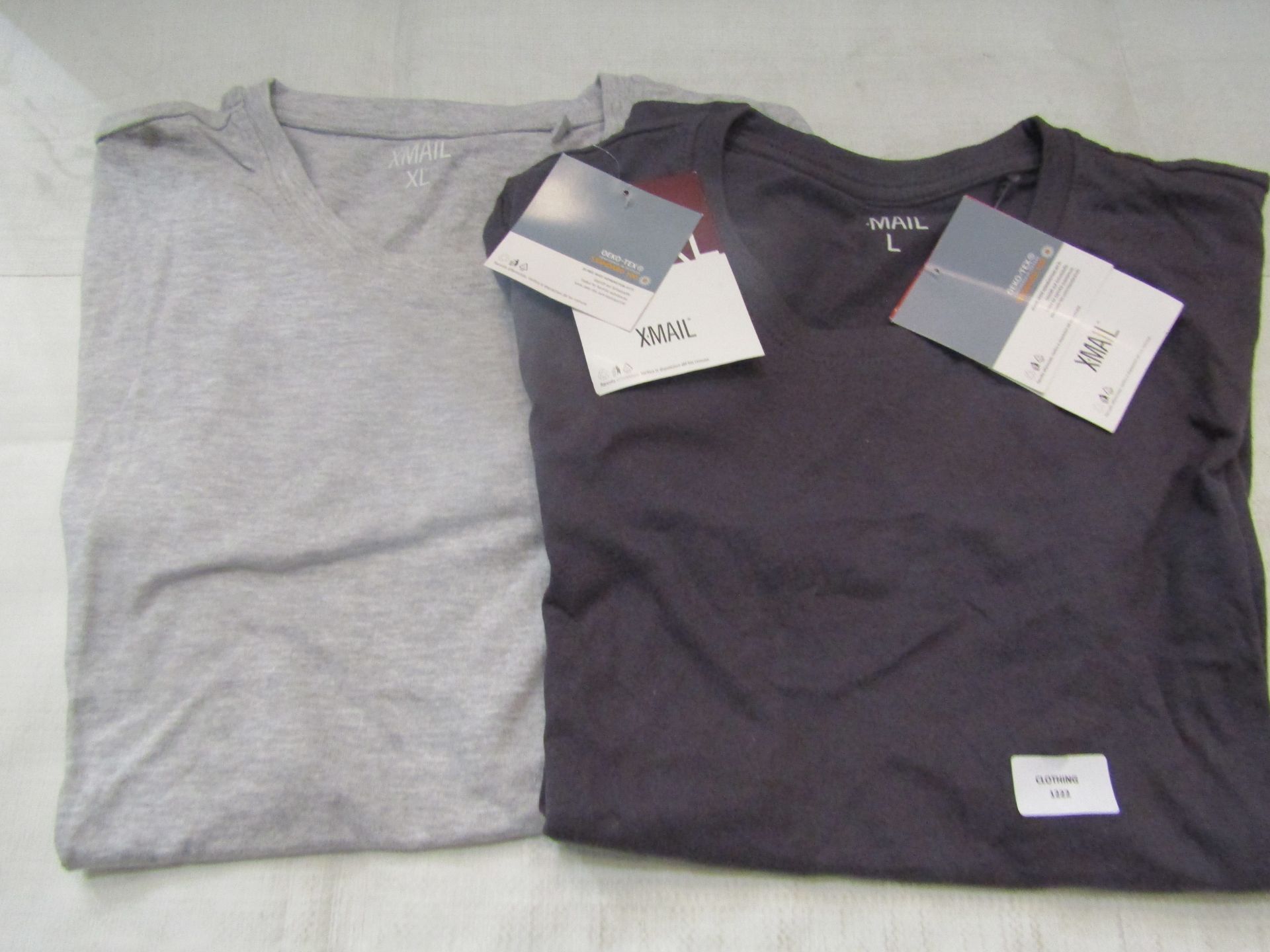 2 X Mail Mens T/Shirts Sizes L & X/L Look Unworn