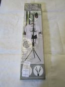 Home Collection Metal Clothes Tree, Size: 45x45x170cm