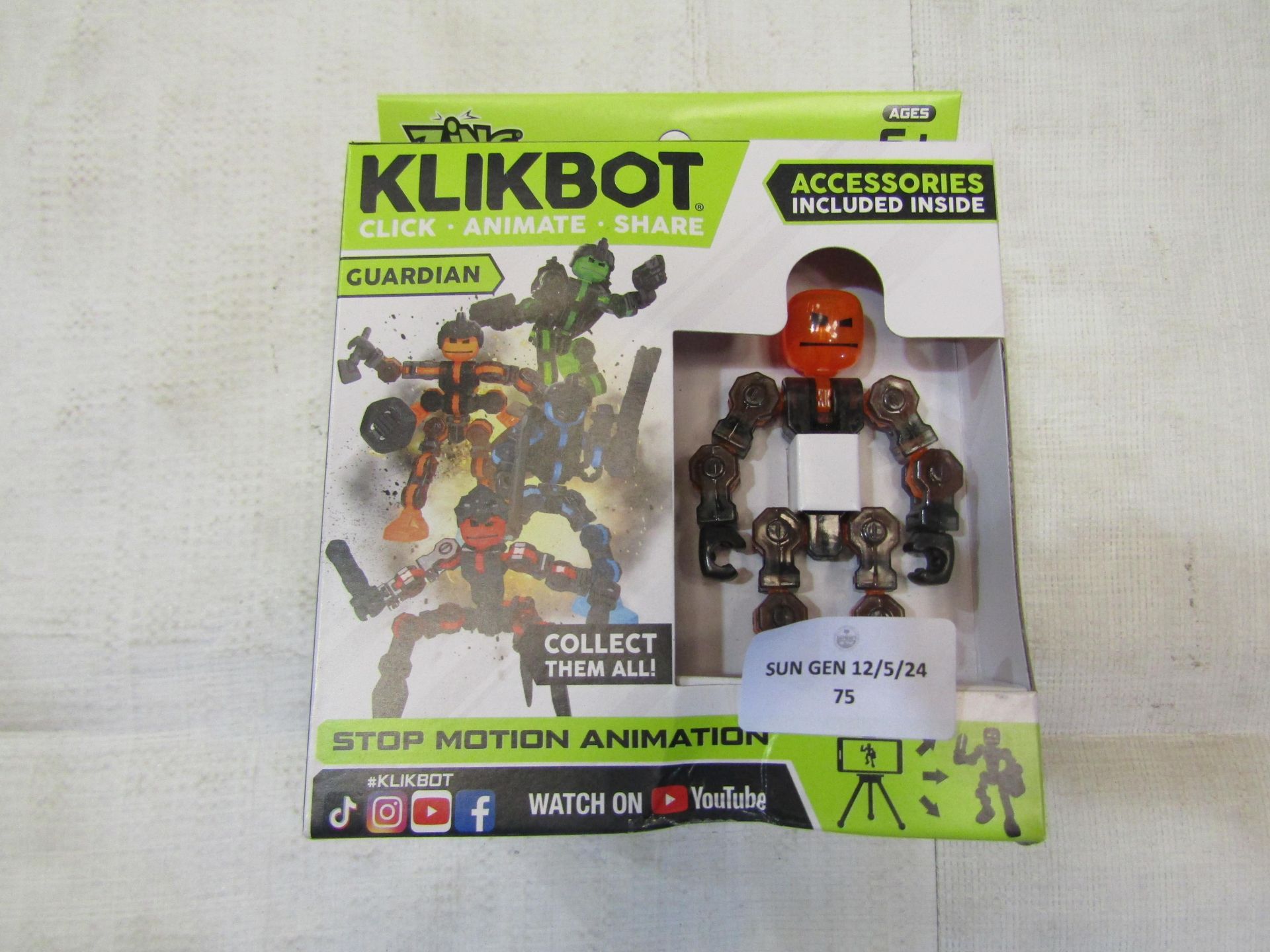 3x Klikbot Guardian Stop Motion Animation - All Unchecked & Boxed.