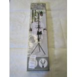Home Collection Metal Clothes Tree, Size: 45x45x170cm