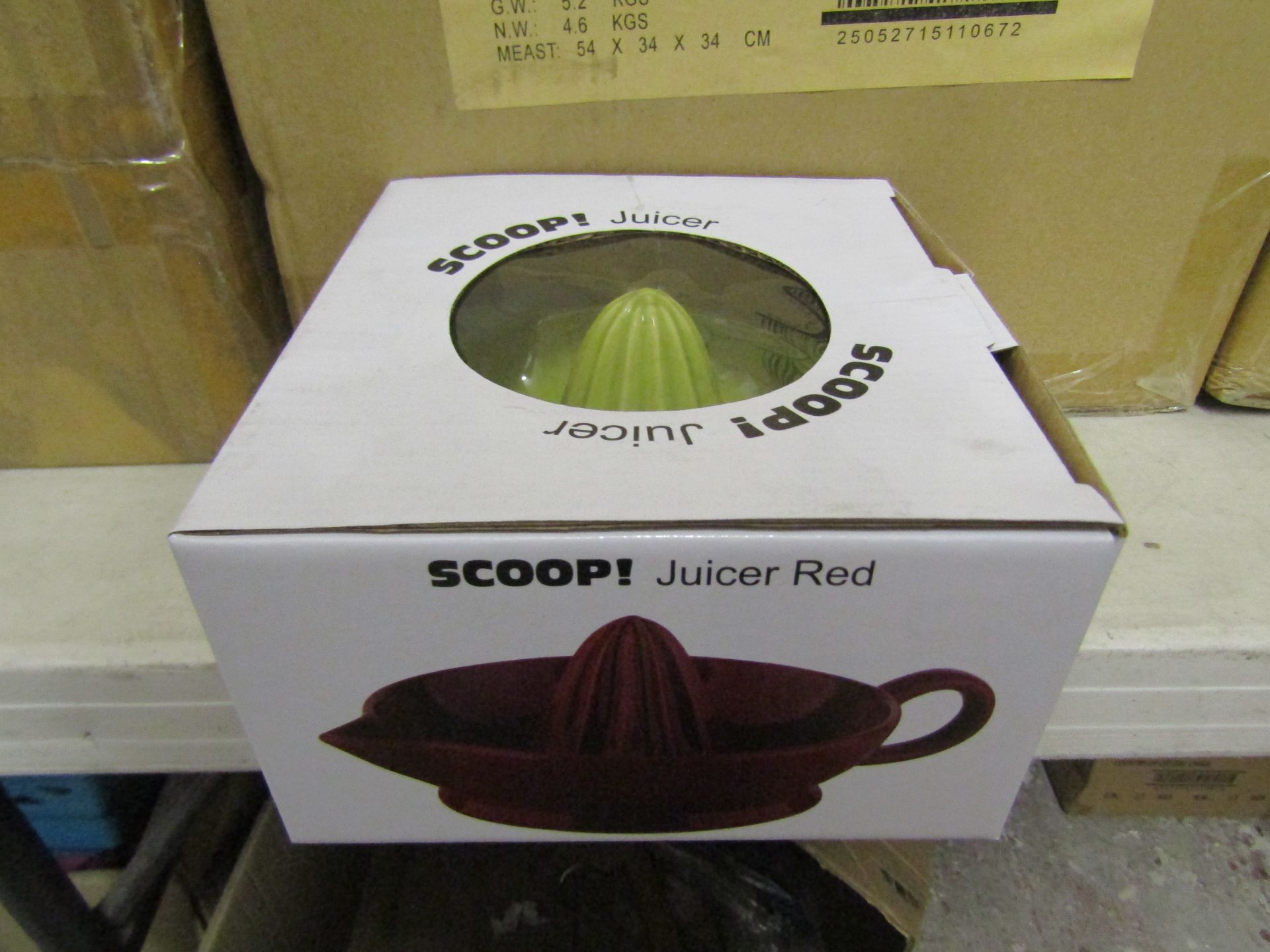 Box Of 2 Scoop Juicers, Colours May Vary, Unchecked & Boxed.