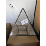 Hanging Geometric Modem Plant & Cactill Holder, Looks In Good Condition & Boxed.