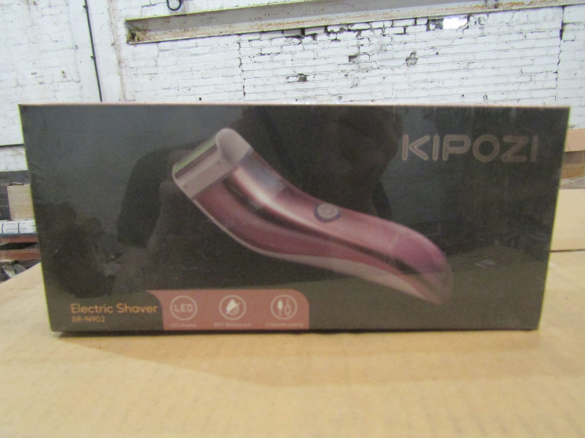 Kipozi Electric Shaver With LED Display, Waterproof, 2 Speed Settings, Model: BR-N902 - Good