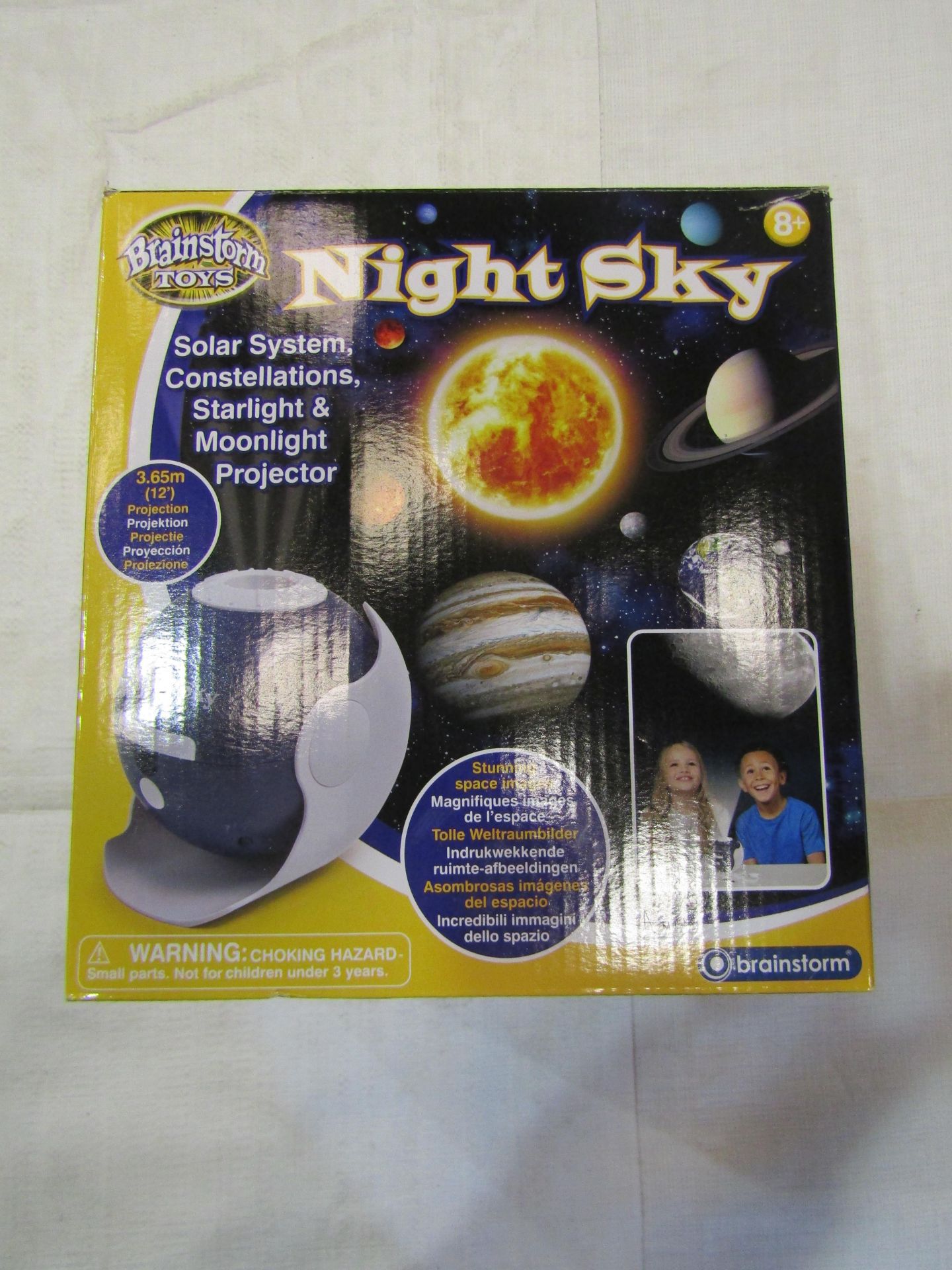Brainstorm Nigh Sky Projector Light - Unchecked & Boxed.