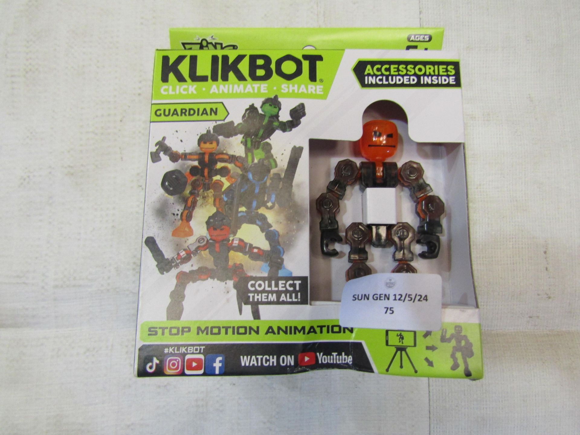 3x Klikbot Guardian Stop Motion Animation - All Unchecked & Boxed.