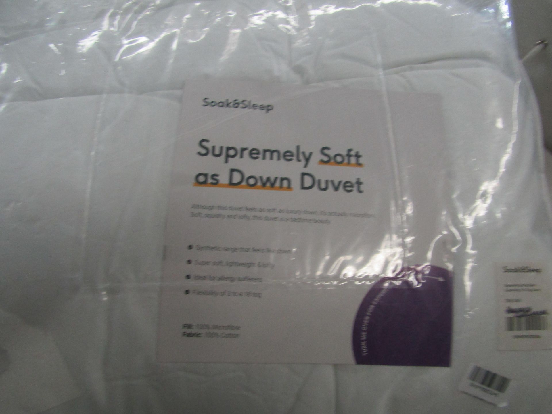 Soak & Sleep Soak & Sleep 9 Tog Soft As Down Microfibre Superking Duvet RRP 78 - Image 2 of 2