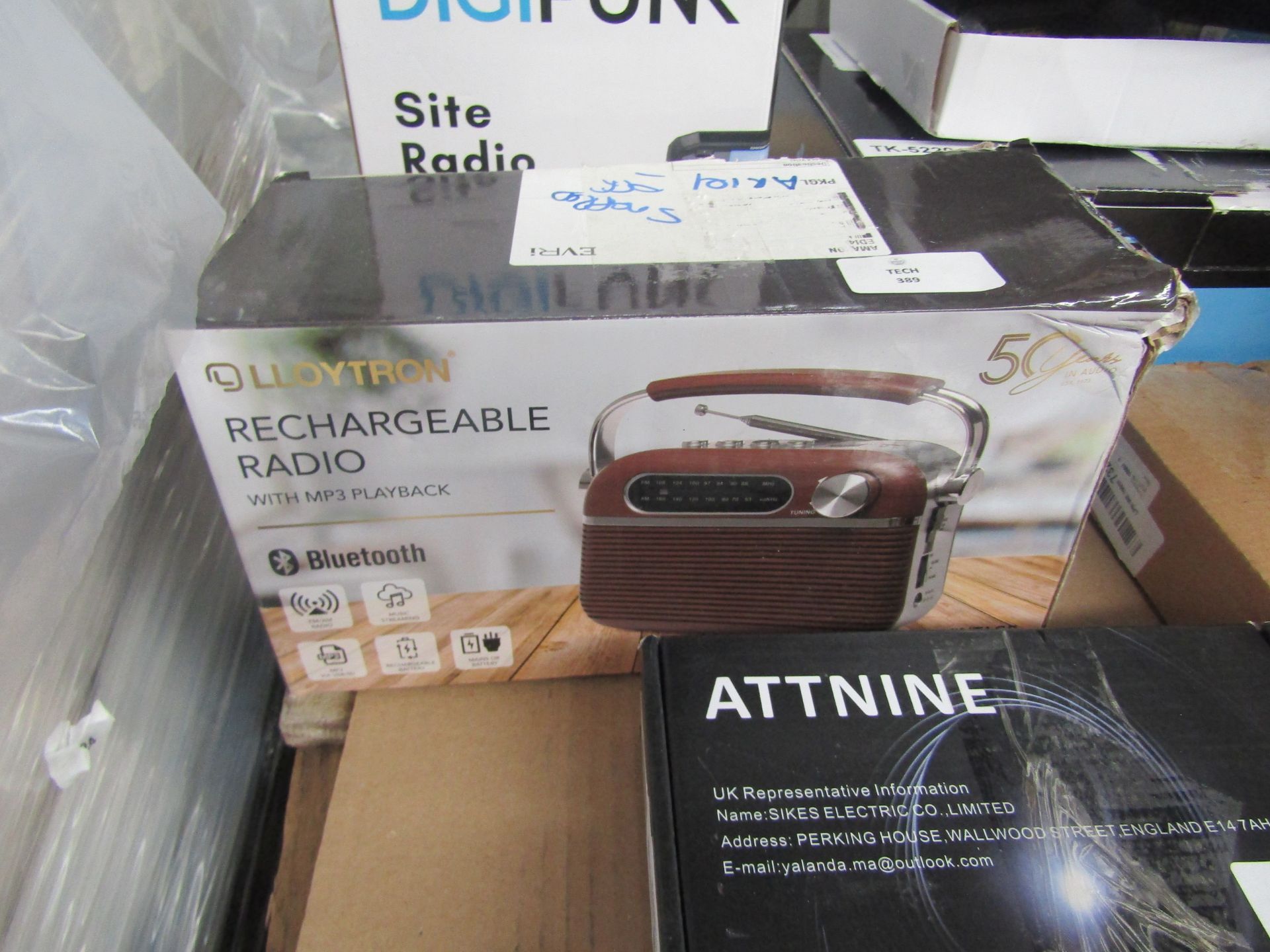 Lloytron Rechargeable Radio With MP3 Playback, Unchecked & Boxed.