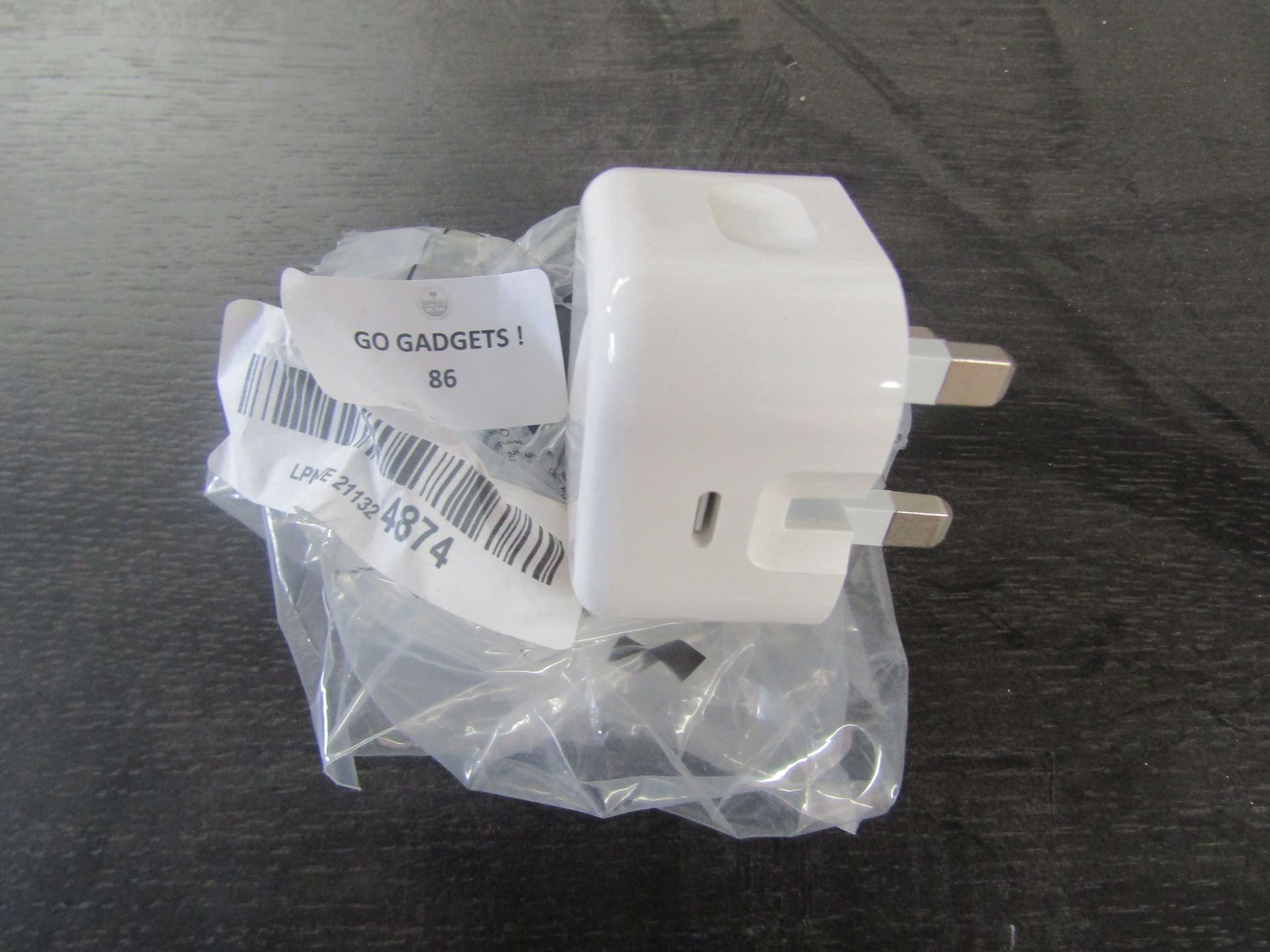 Unbranded - 20w USB-C Charger Plug - Good Condition, No Original Packaging.