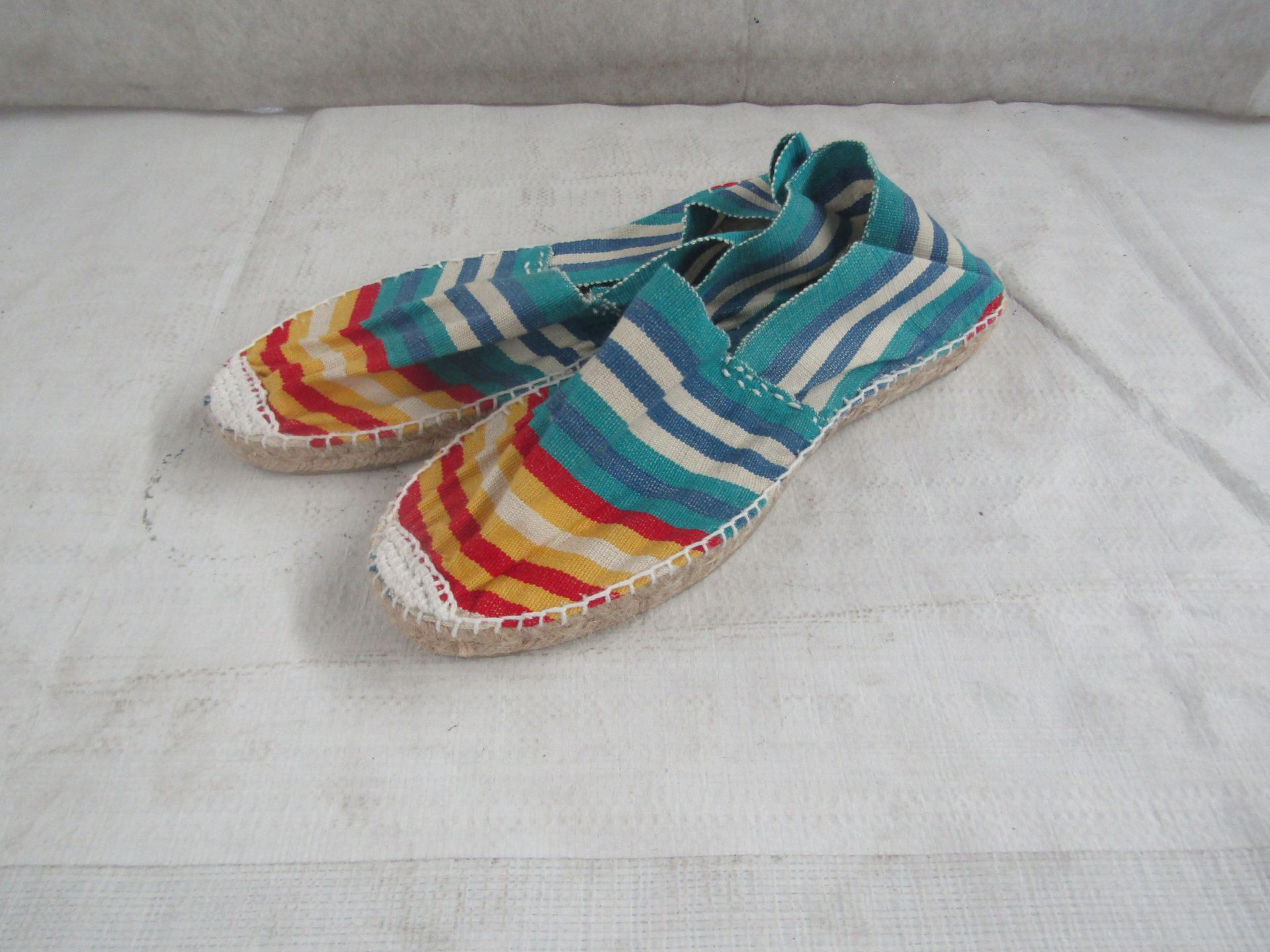 2X TheStripeCompany - Slip-On Espadrilles Shoes - See Image For Design - Size 40 - New.