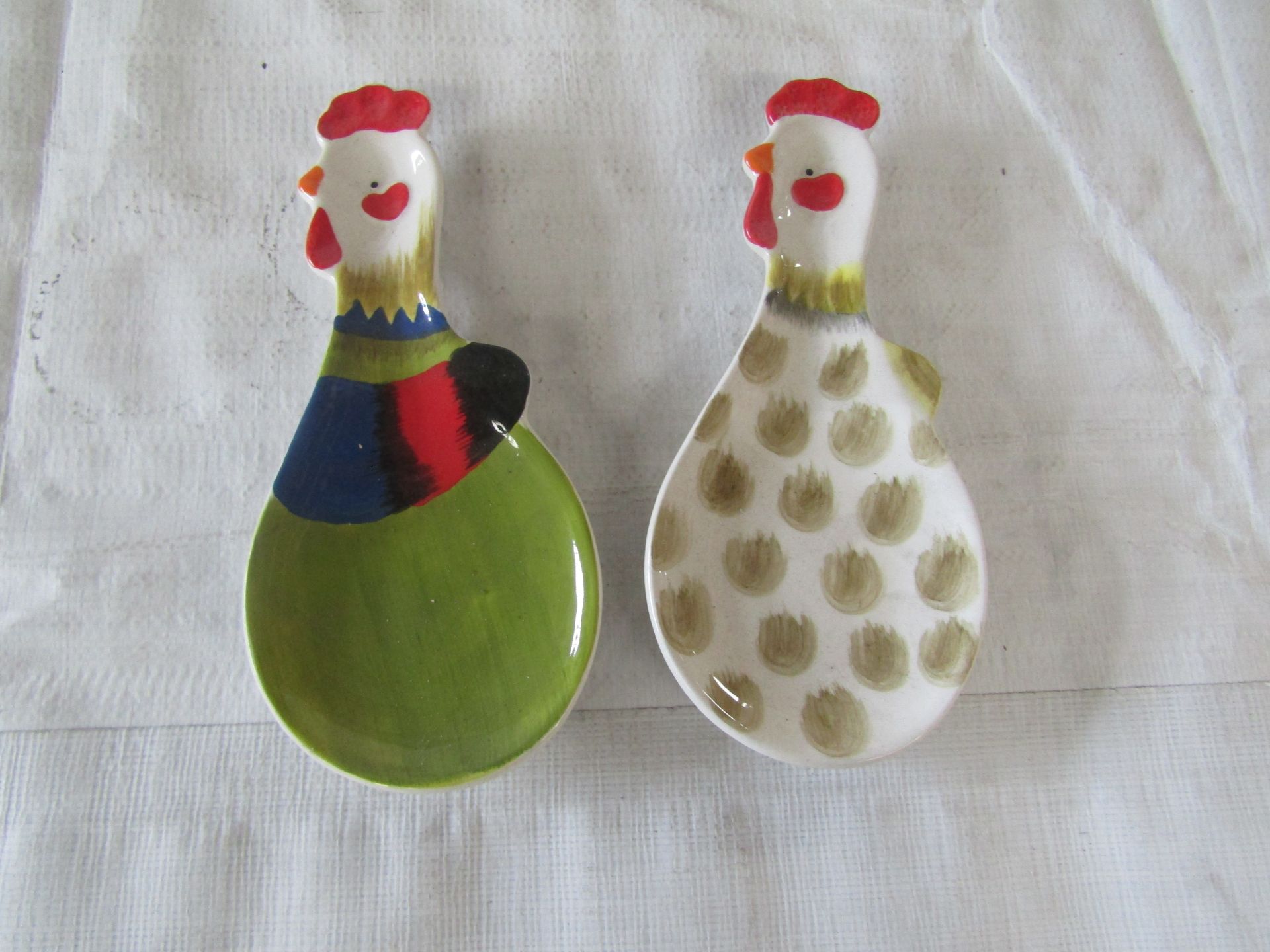 8x Chicken Ceramic Trinket Dishes ( 2 Different Designs ) - All New.