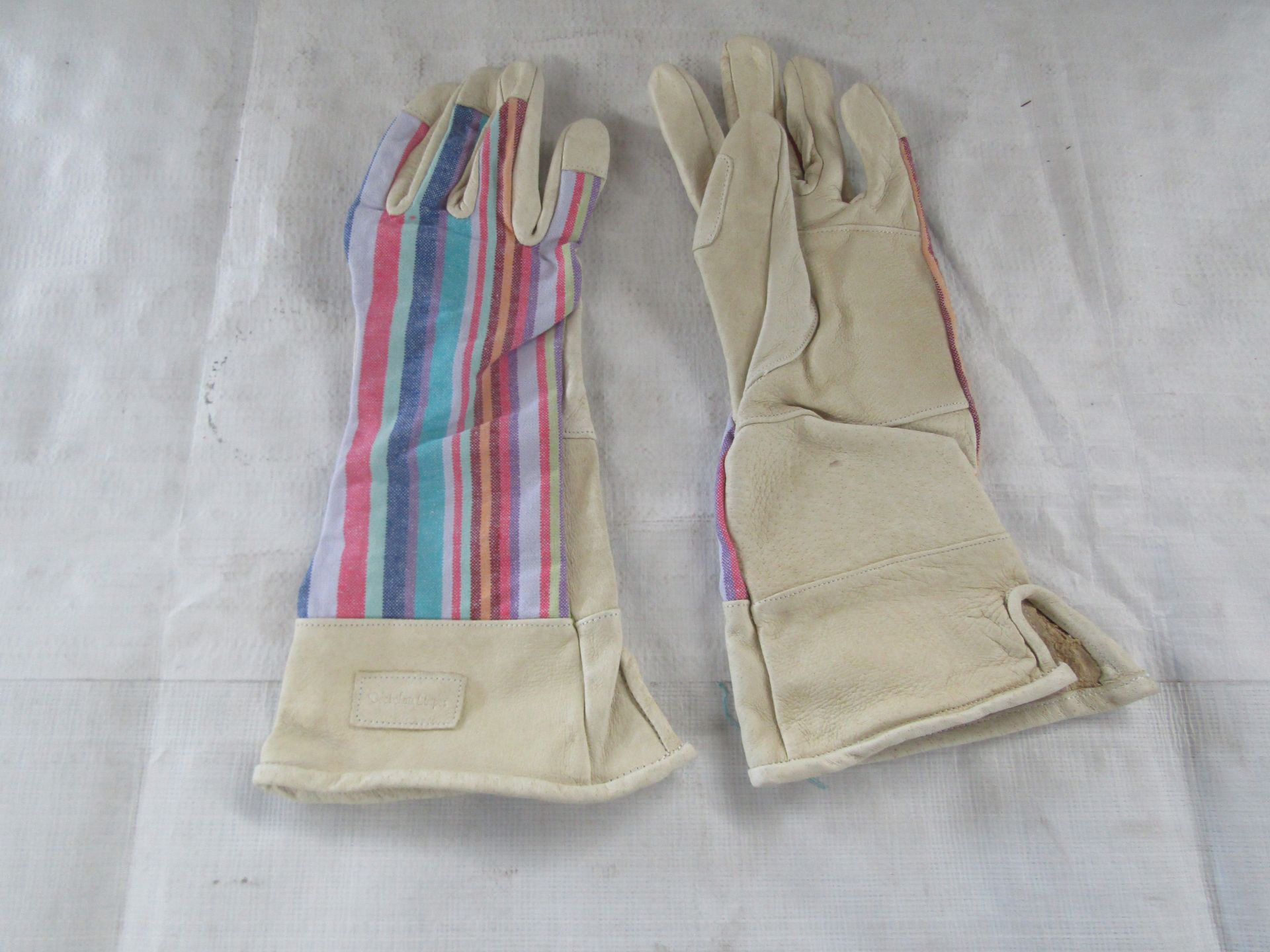 2X Deckchain Stripes - Rainbow Gaunt Gardening Gloves - Size M/L - New & Packaged.