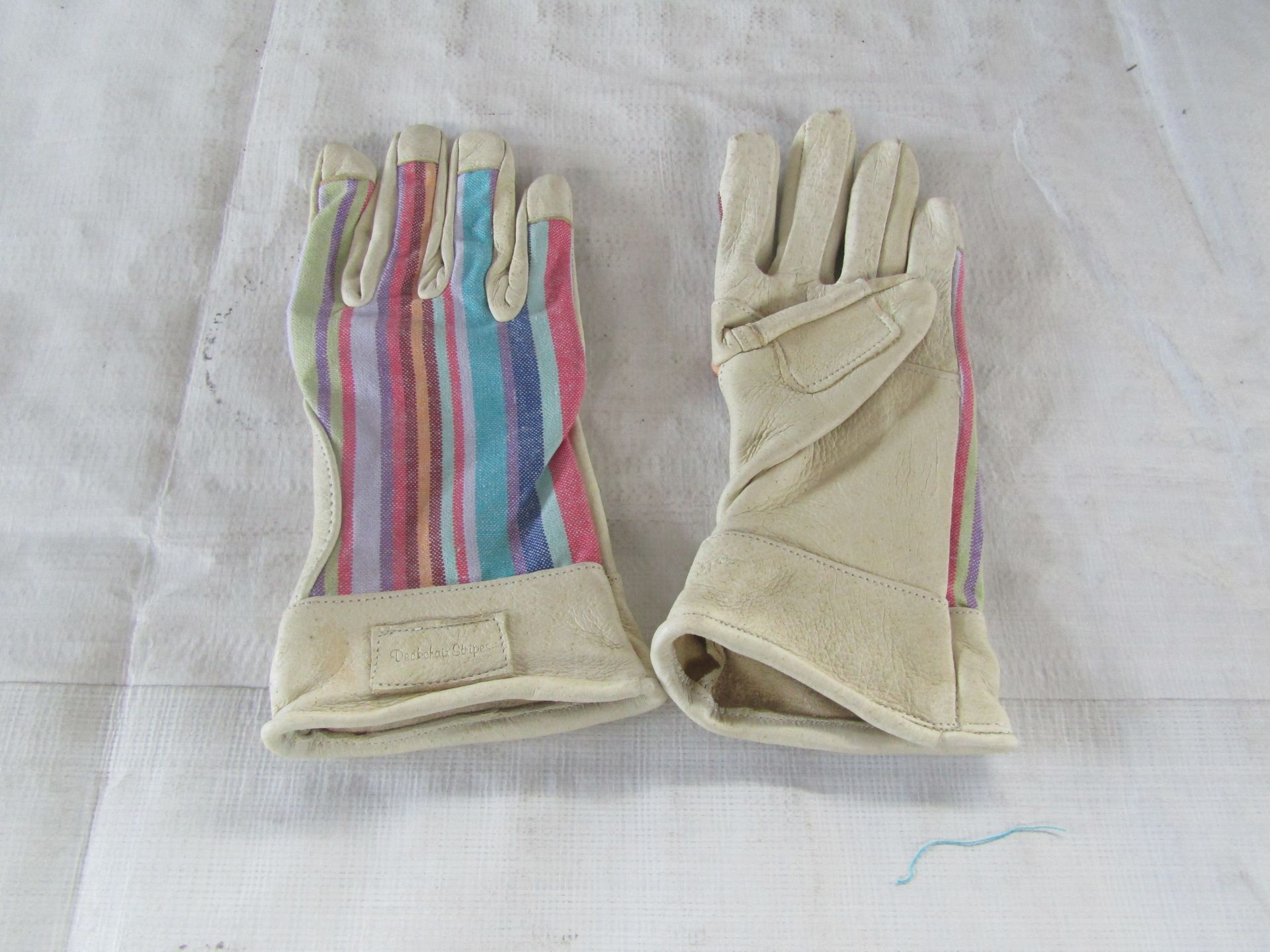 2X Deckchain Stripes - Rainbow Short Gardening Gloves - Size S/M - New & Packaged.