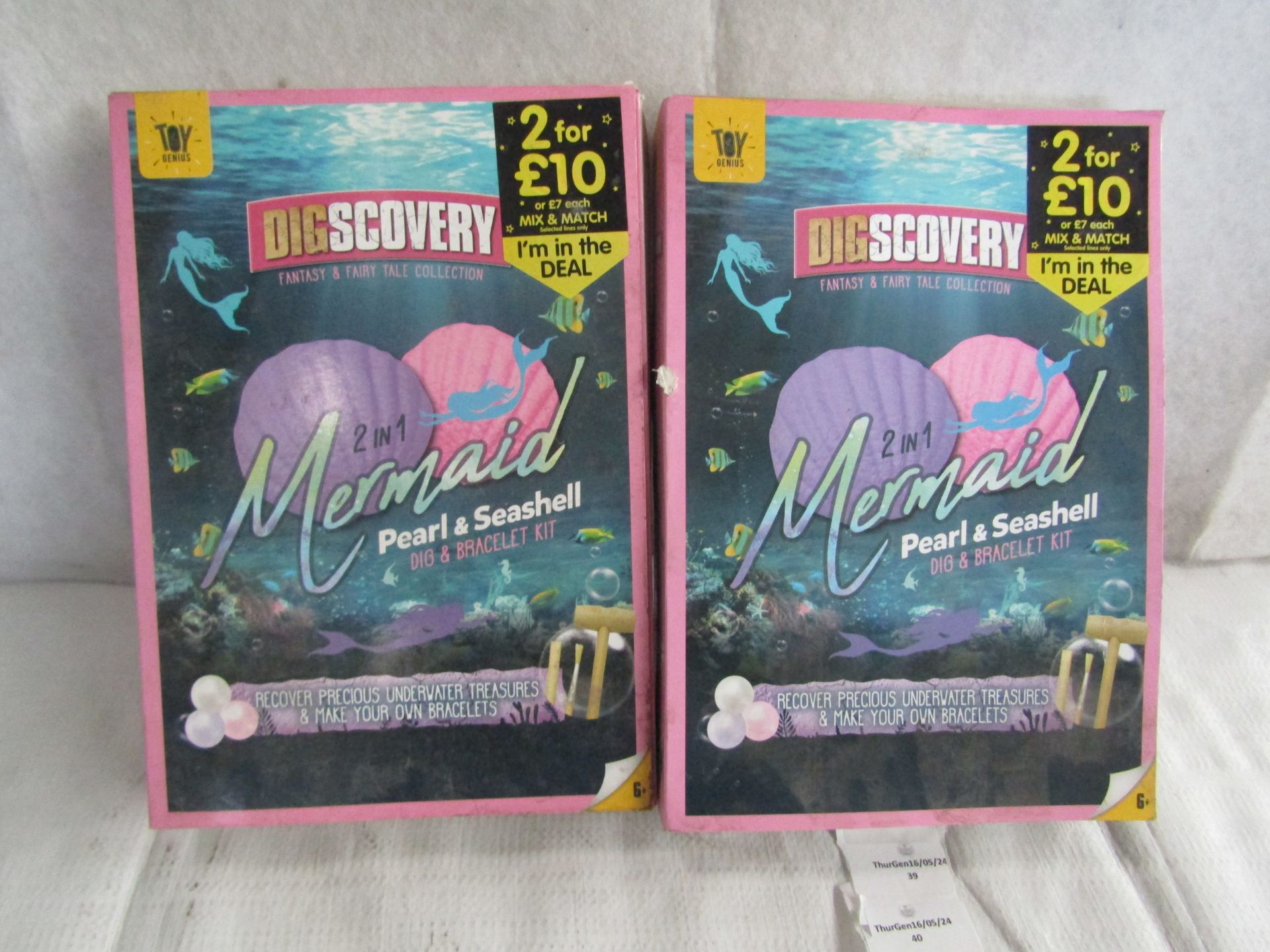 2x Digscovery - 2-In-1 Mermaid Pearl & Shell Dig & Bracelet Kit - Unchecked & Boxed.