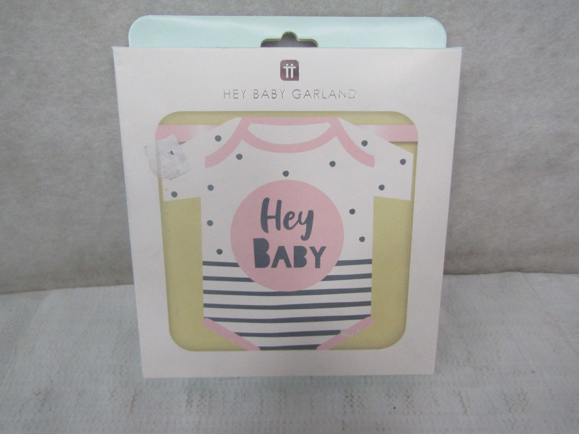 72X Hey Baby - Born To Be Loved Pink Garlands - New & Boxed.