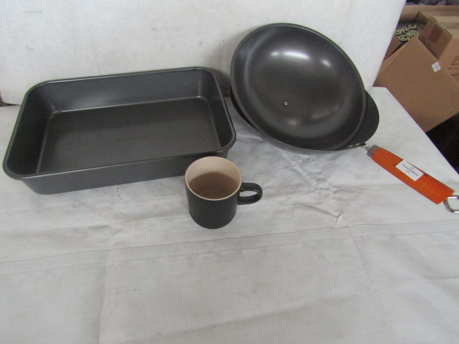 3-Mixed Item Lot Containing : 1x Mug - Good Condition. 1x Ken Hom Wok With Lid - Good Condition.