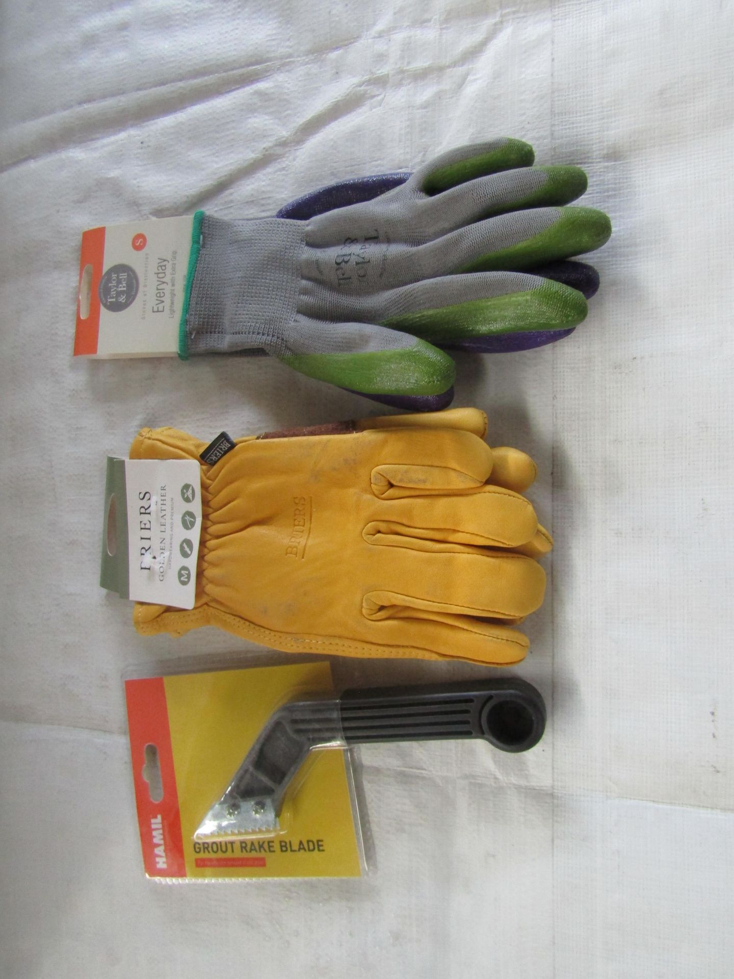 1x Taylor & Bell - Small Everyday Lightweight Extra Grip Gloves - Unused. 1x Priers - Golden Leather