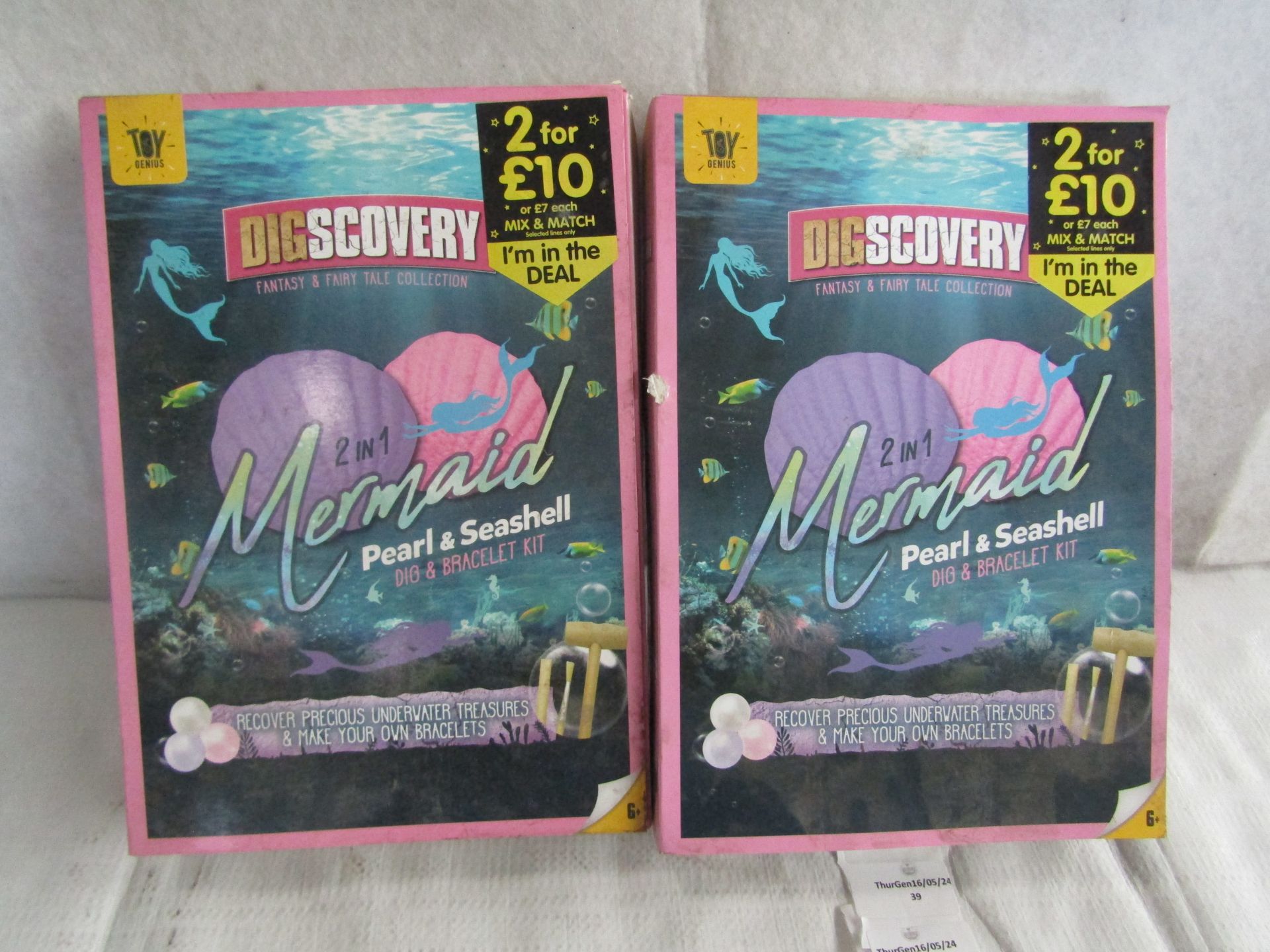 2x Digscovery - 2-In-1 Mermaid Pearl & Shell Dig & Bracelet Kit - Unchecked & Boxed.